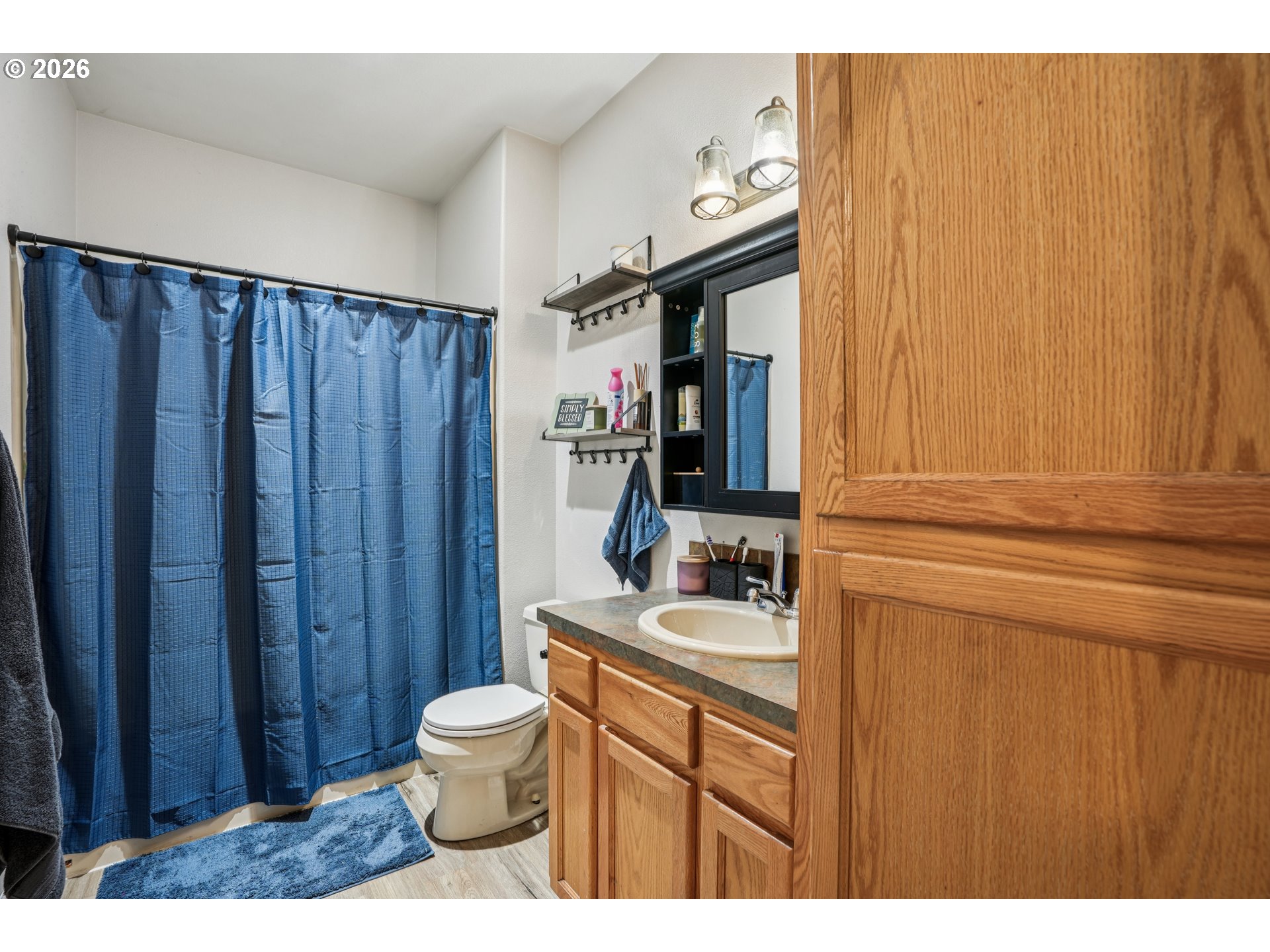 1590 Sw Hill St Property Photo 17