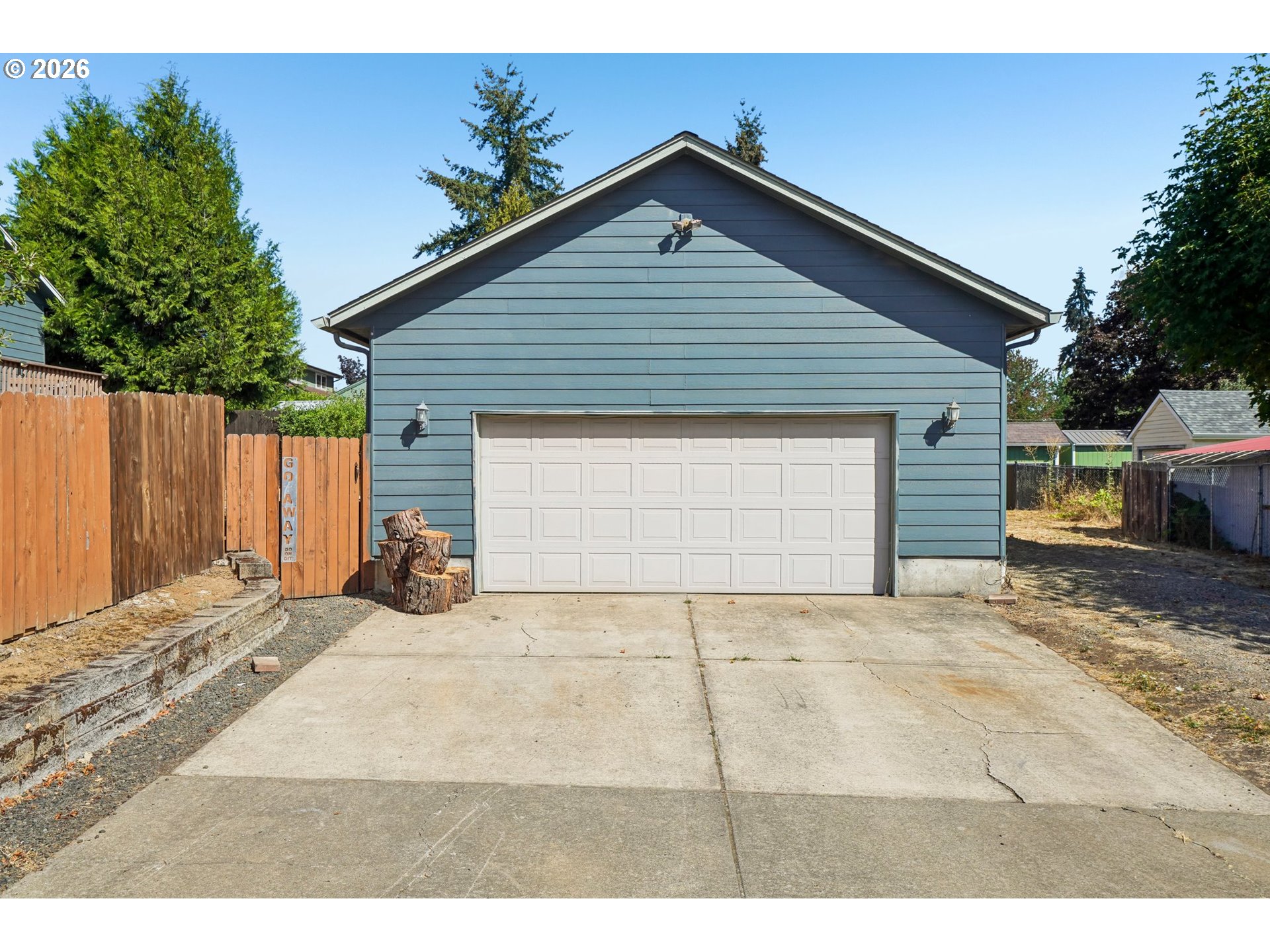 1590 Sw Hill St Property Photo 31