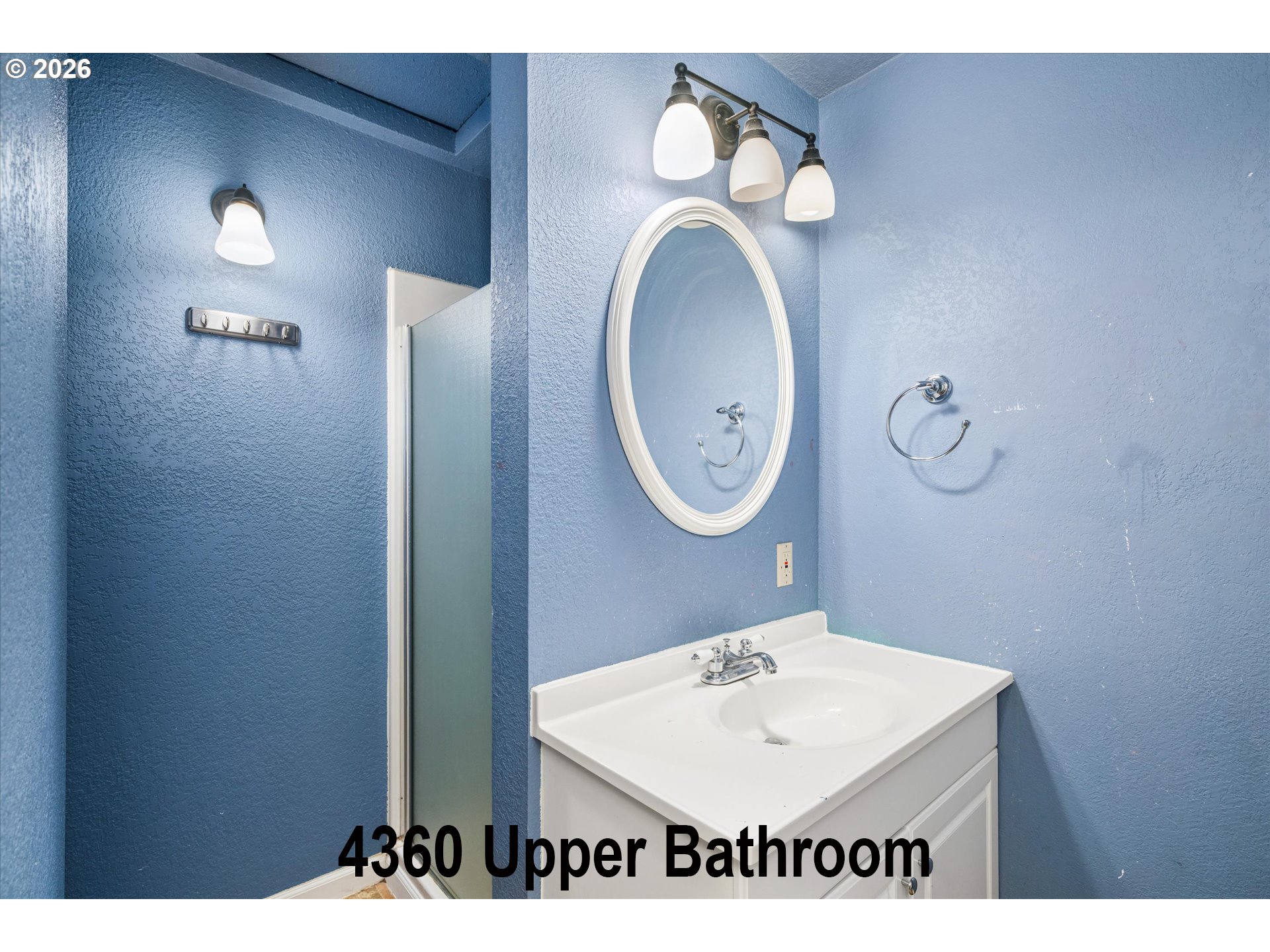 4360 Catalina St Property Photo 17