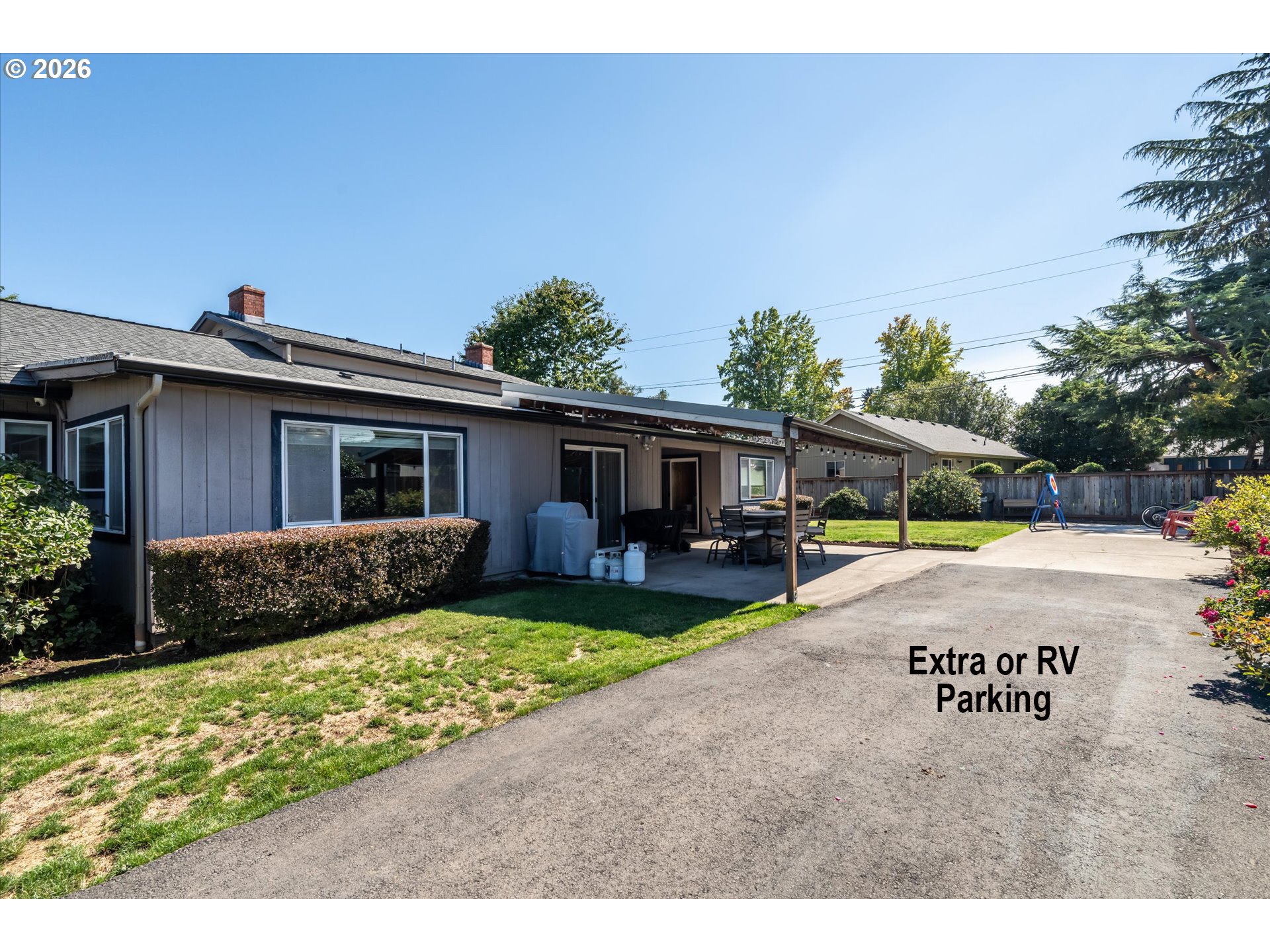 4360 Catalina St Property Photo 41