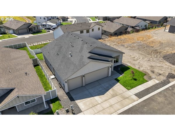 840 E Montana Property Photo 12