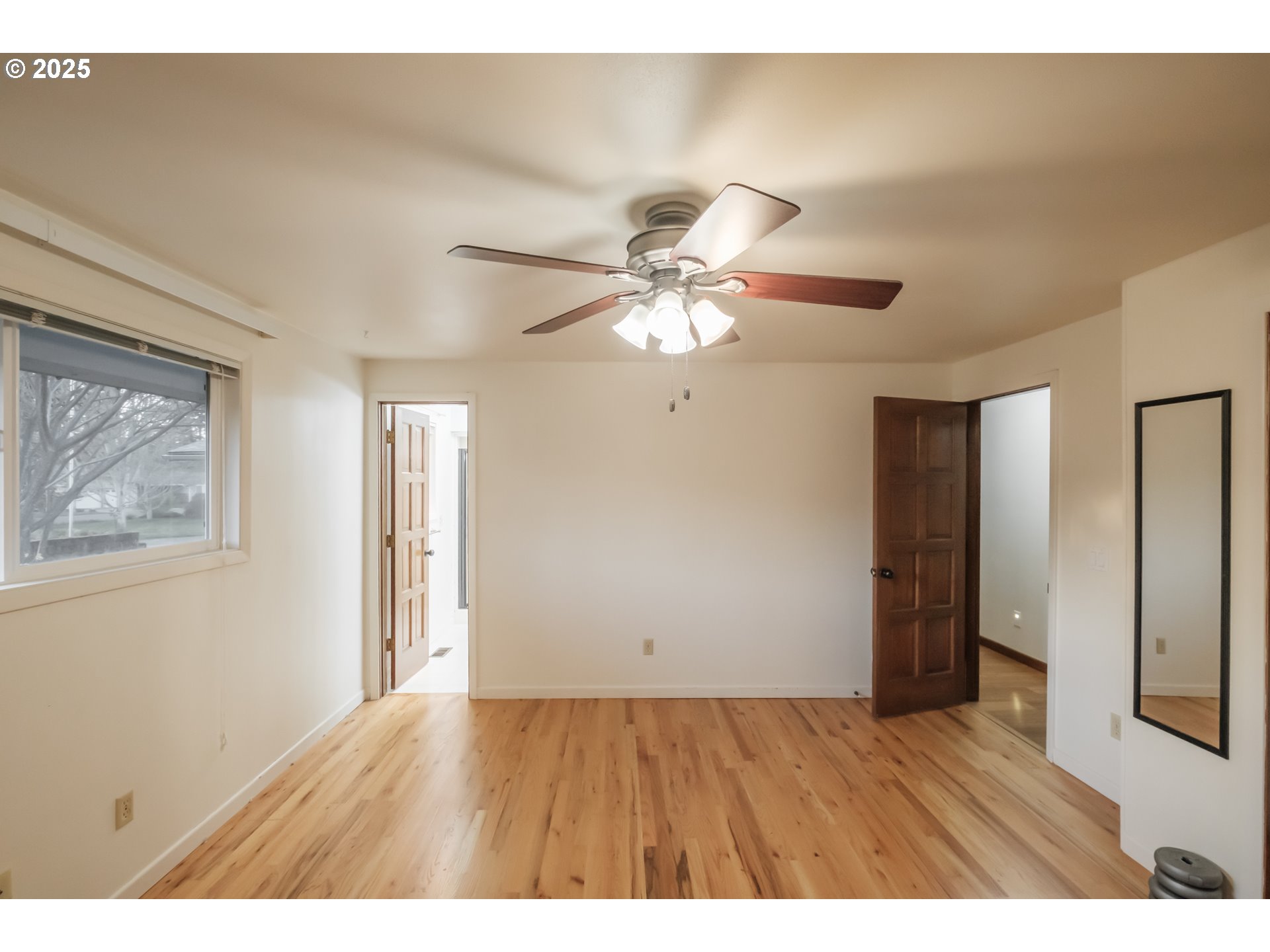 1141 Ne Springwood Dr Property Photo 22