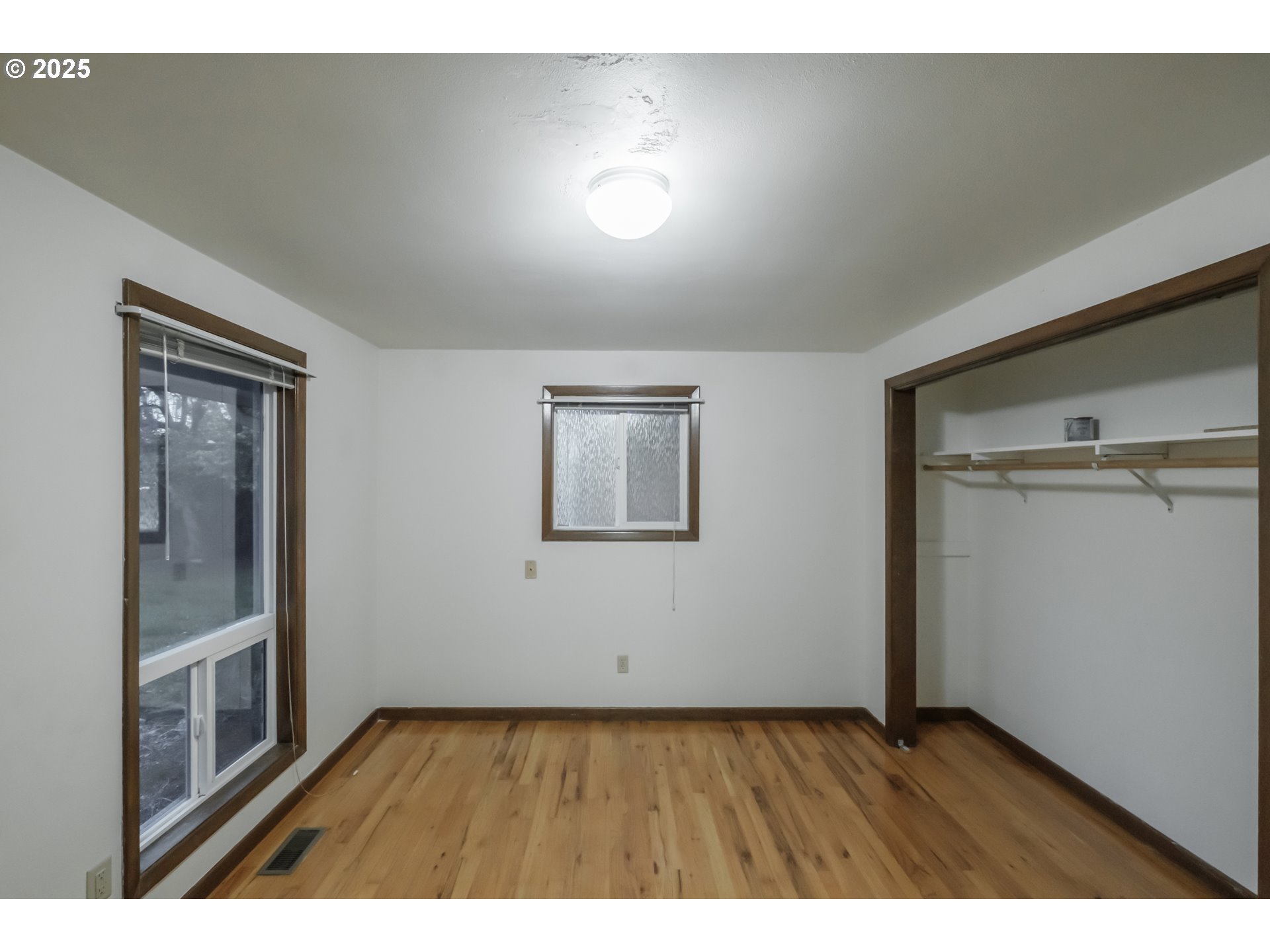 1141 Ne Springwood Dr Property Photo 26