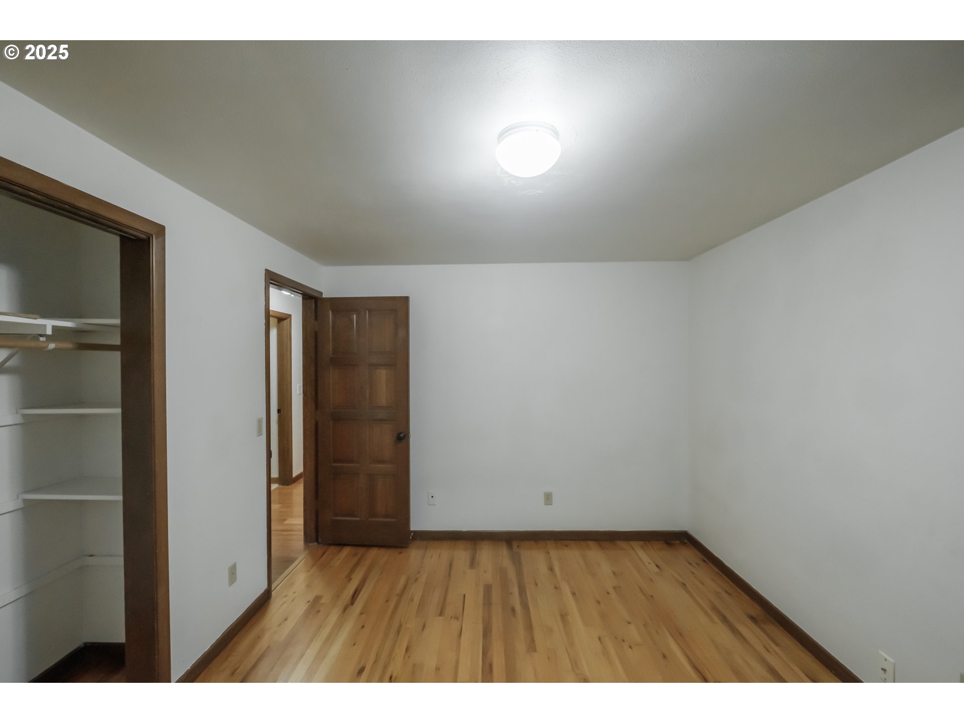 1141 Ne Springwood Dr Property Photo 27