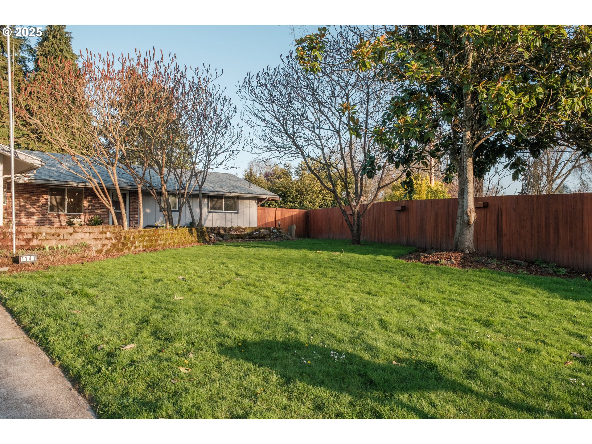 1141 Ne Springwood Dr Property Photo 42