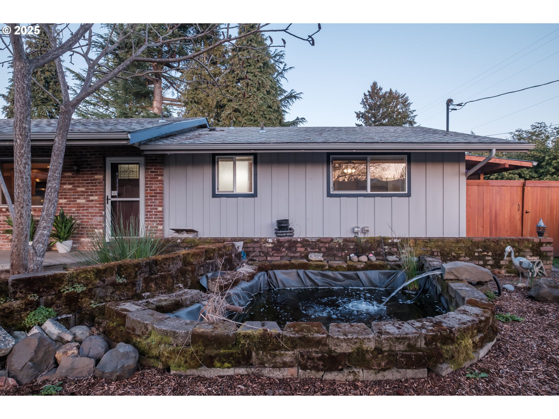 1141 Ne Springwood Dr Property Photo 43