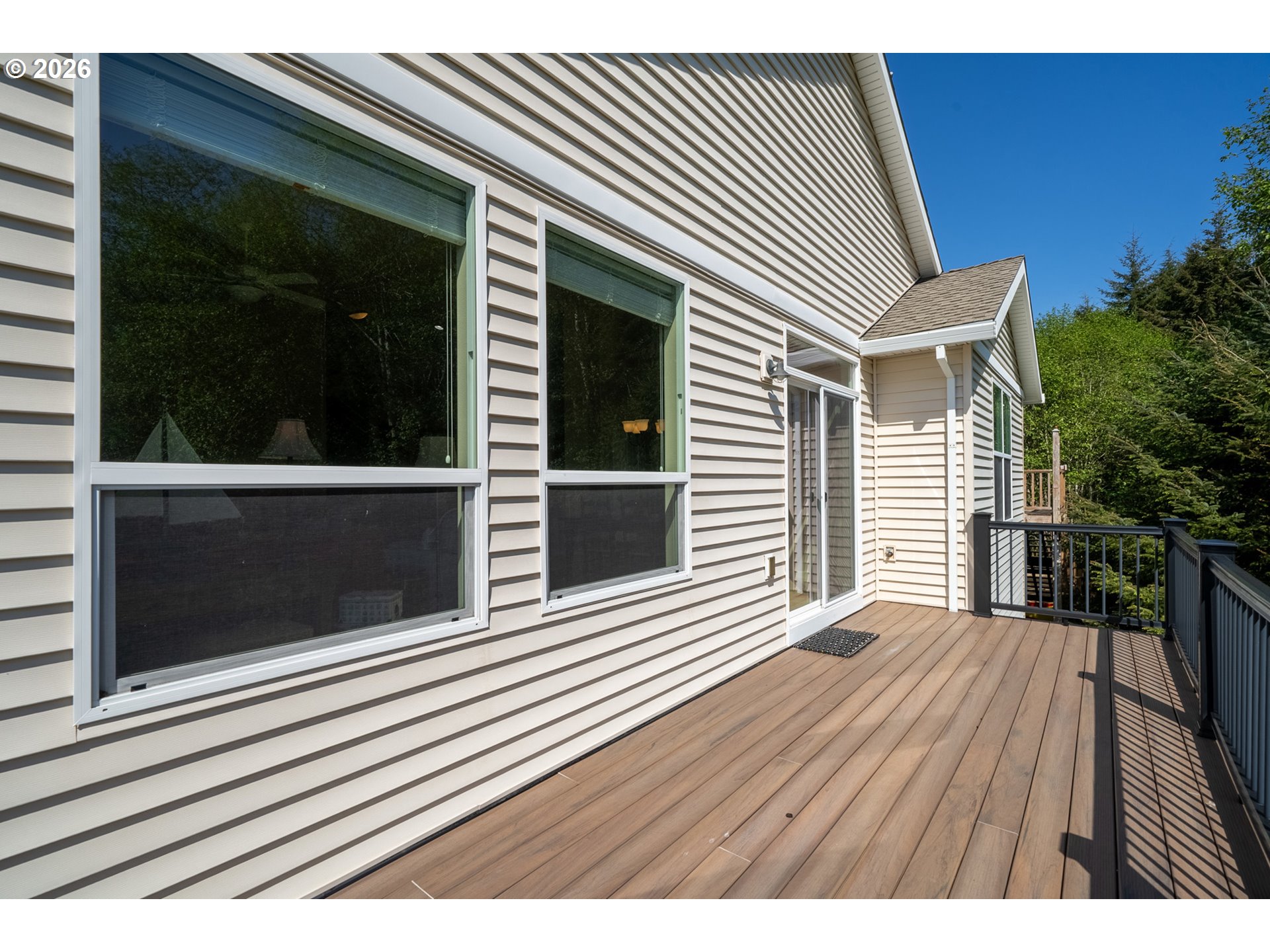 4335 Sequoia Loop Property Photo 10