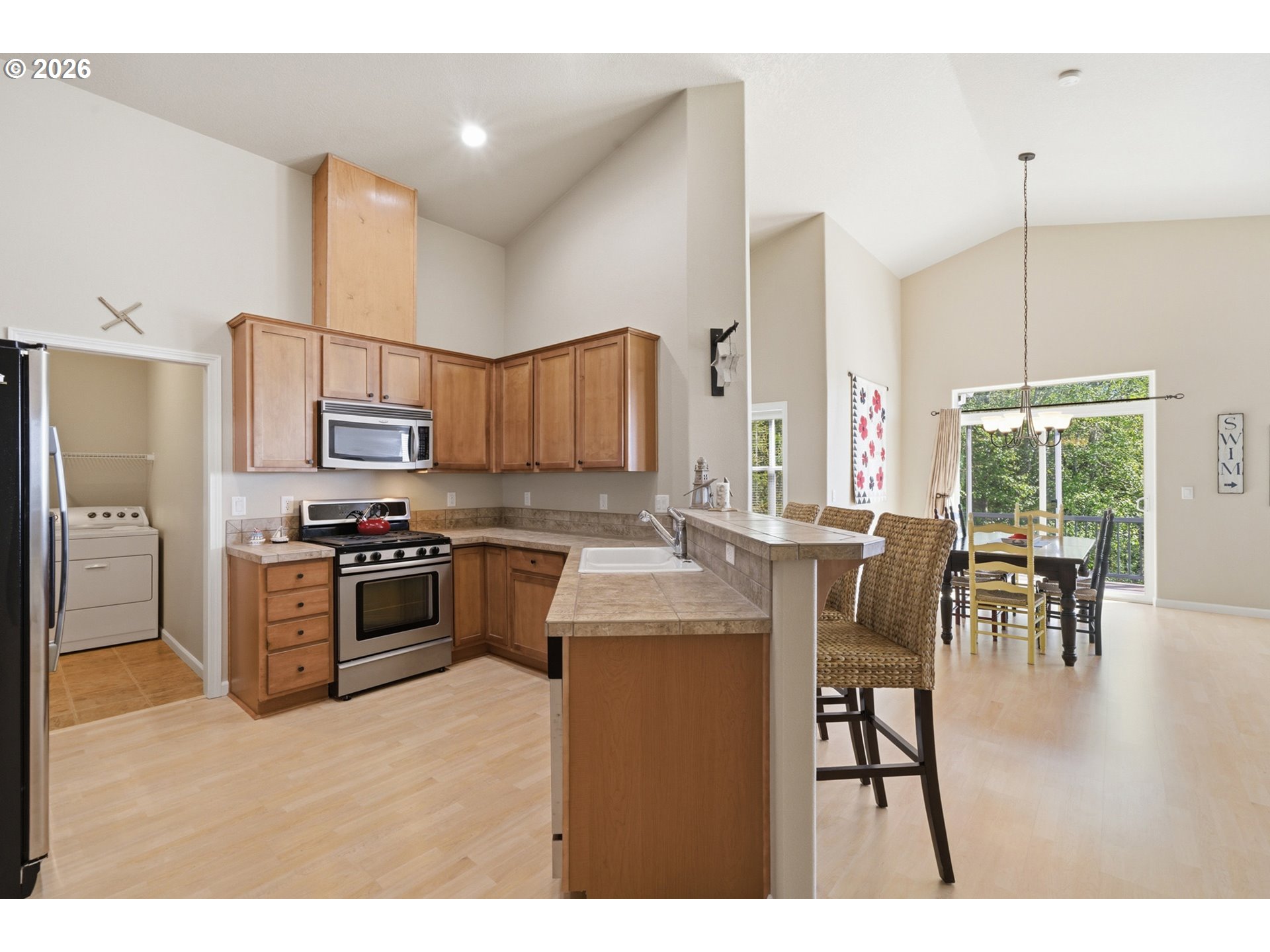 4335 Sequoia Loop Property Photo 11