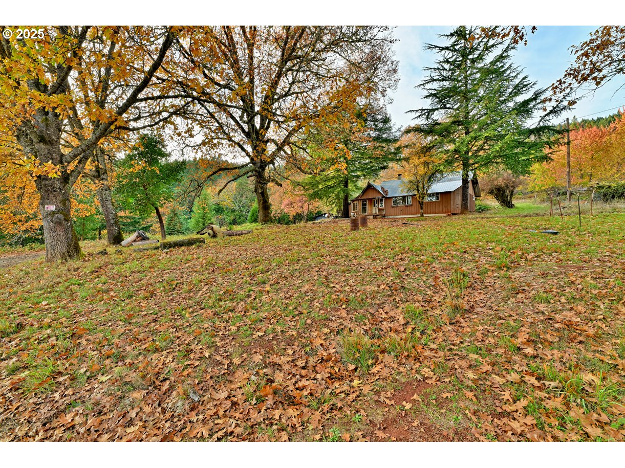 1480 Bridge Ln Property Photo 11