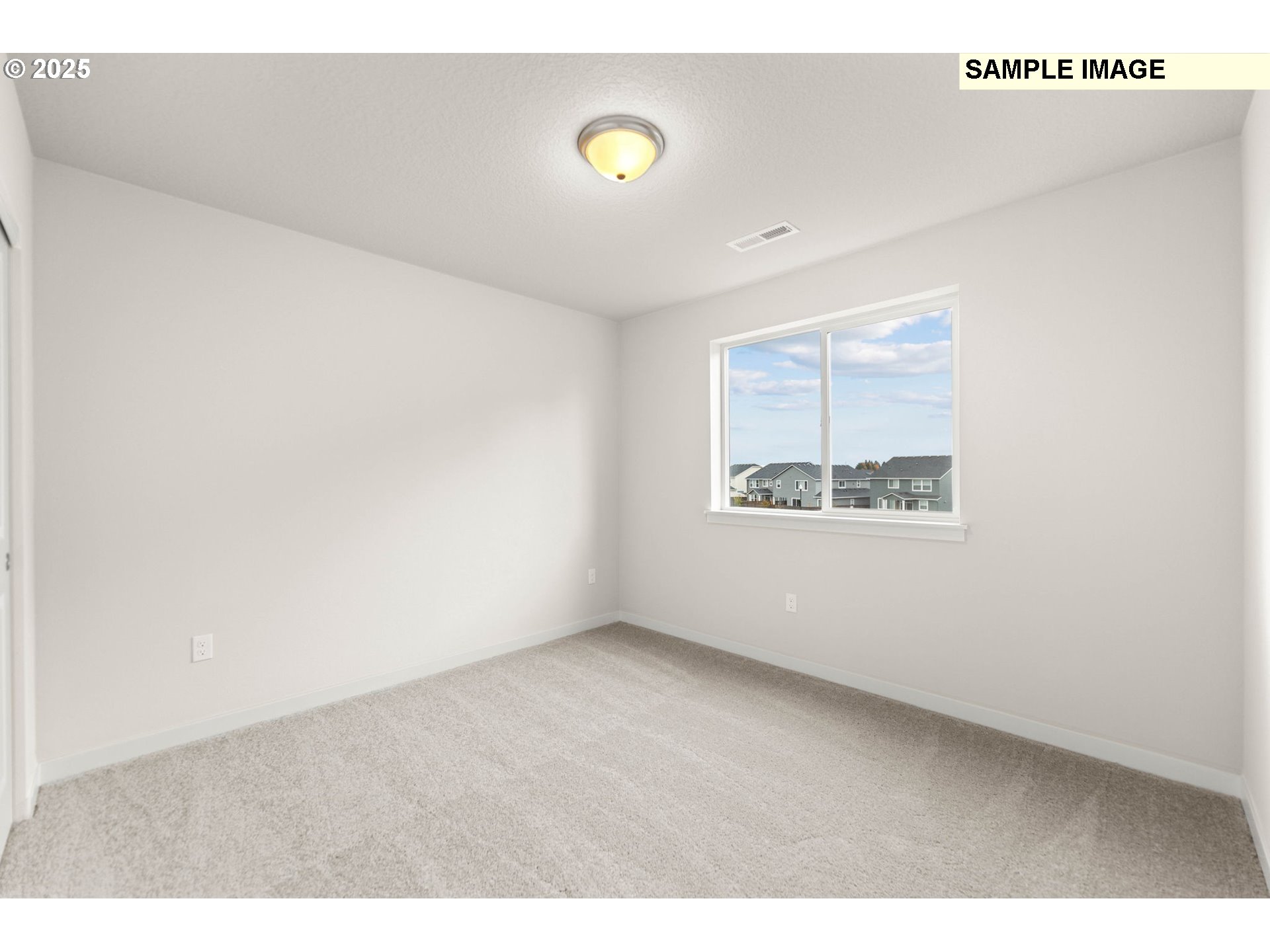 2604 Ne Claire Rd 202 Property Photo 24