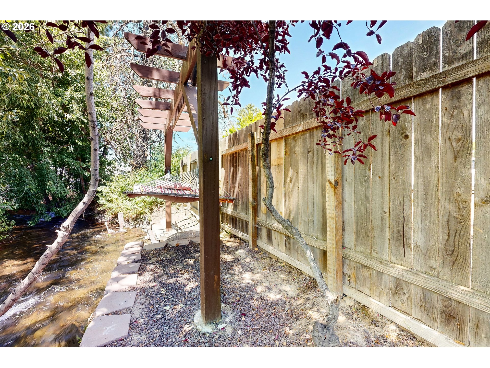 905 Cowl St Property Photo 29
