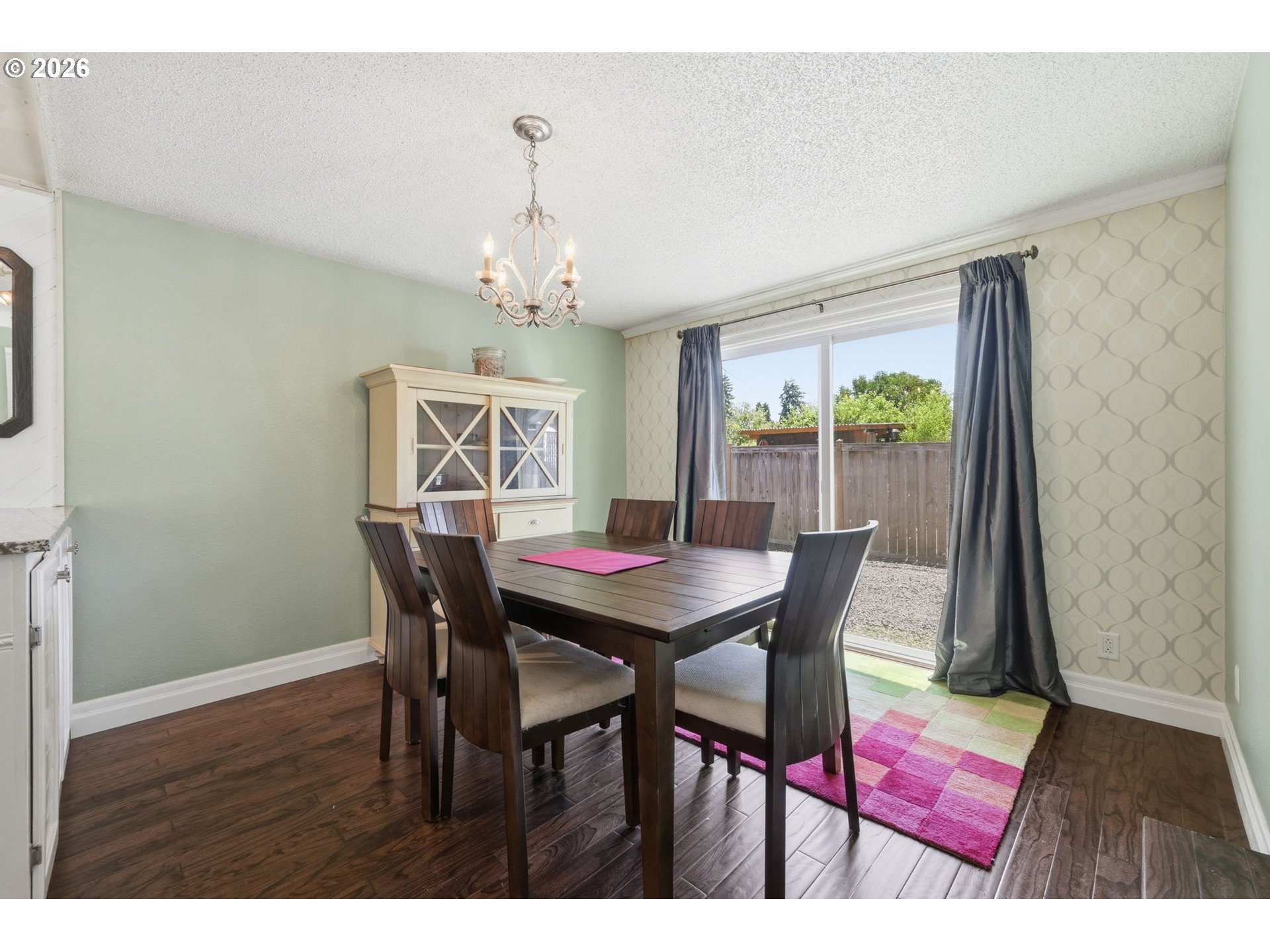 2501 Stratford St Property Photo 16