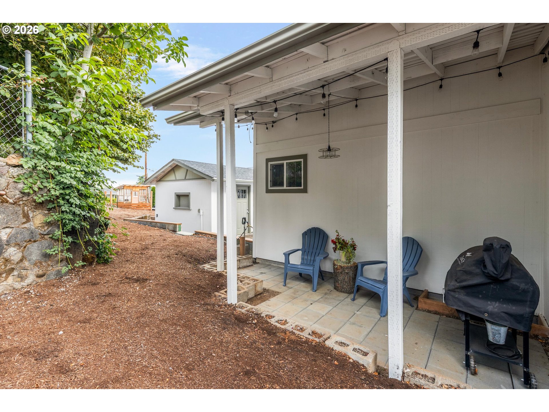 412 Dimick St Property Photo 27