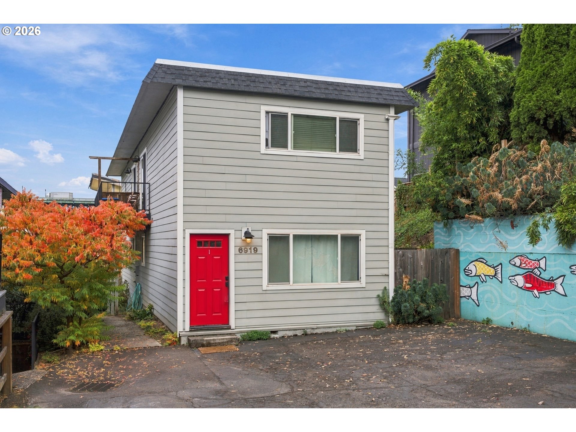 6919 N Leavitt Ave B1 Property Photo 1