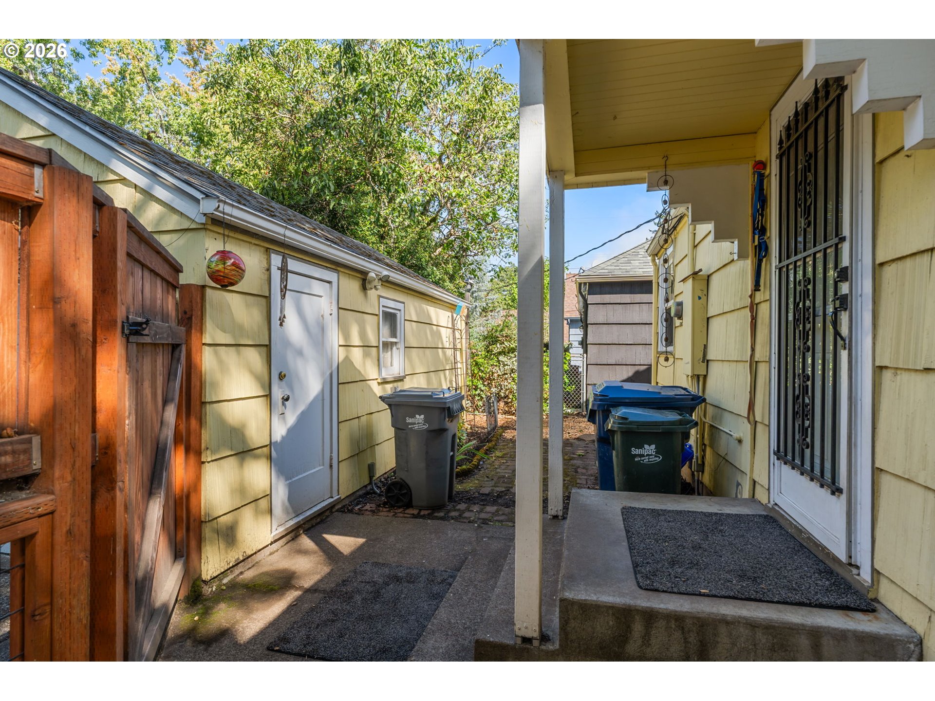 886 Polk St Property Photo 28