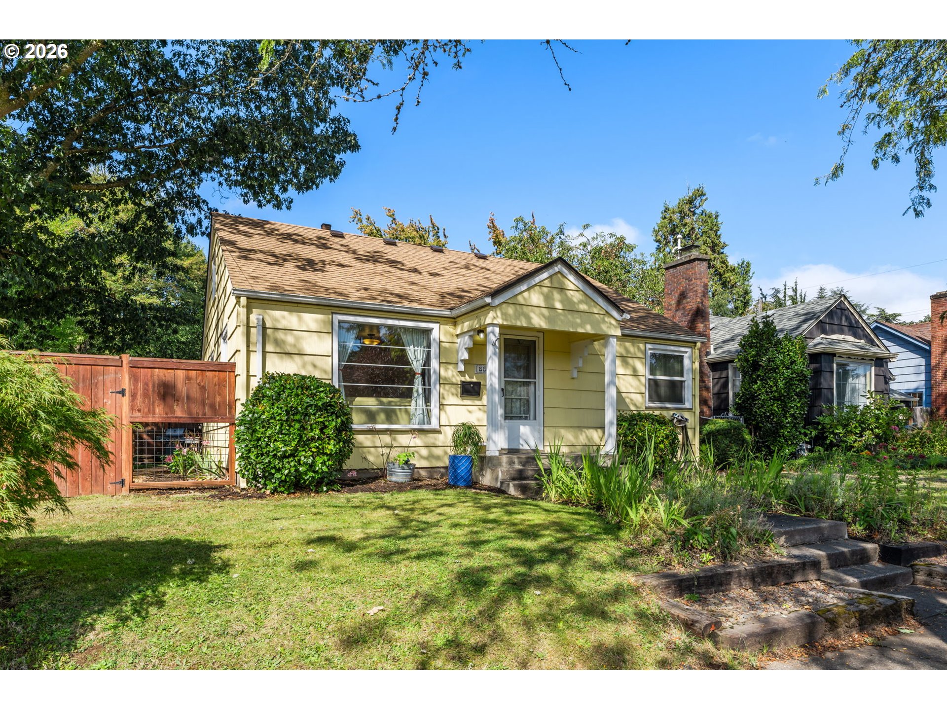 886 Polk St Property Photo 36