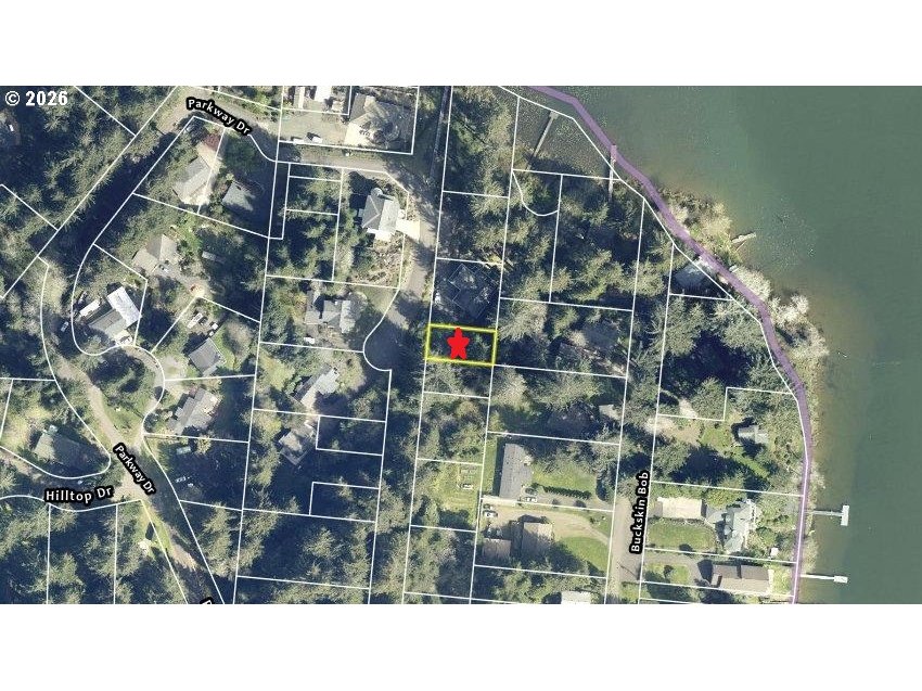 Parkway Dr 3900 Property Photo 1