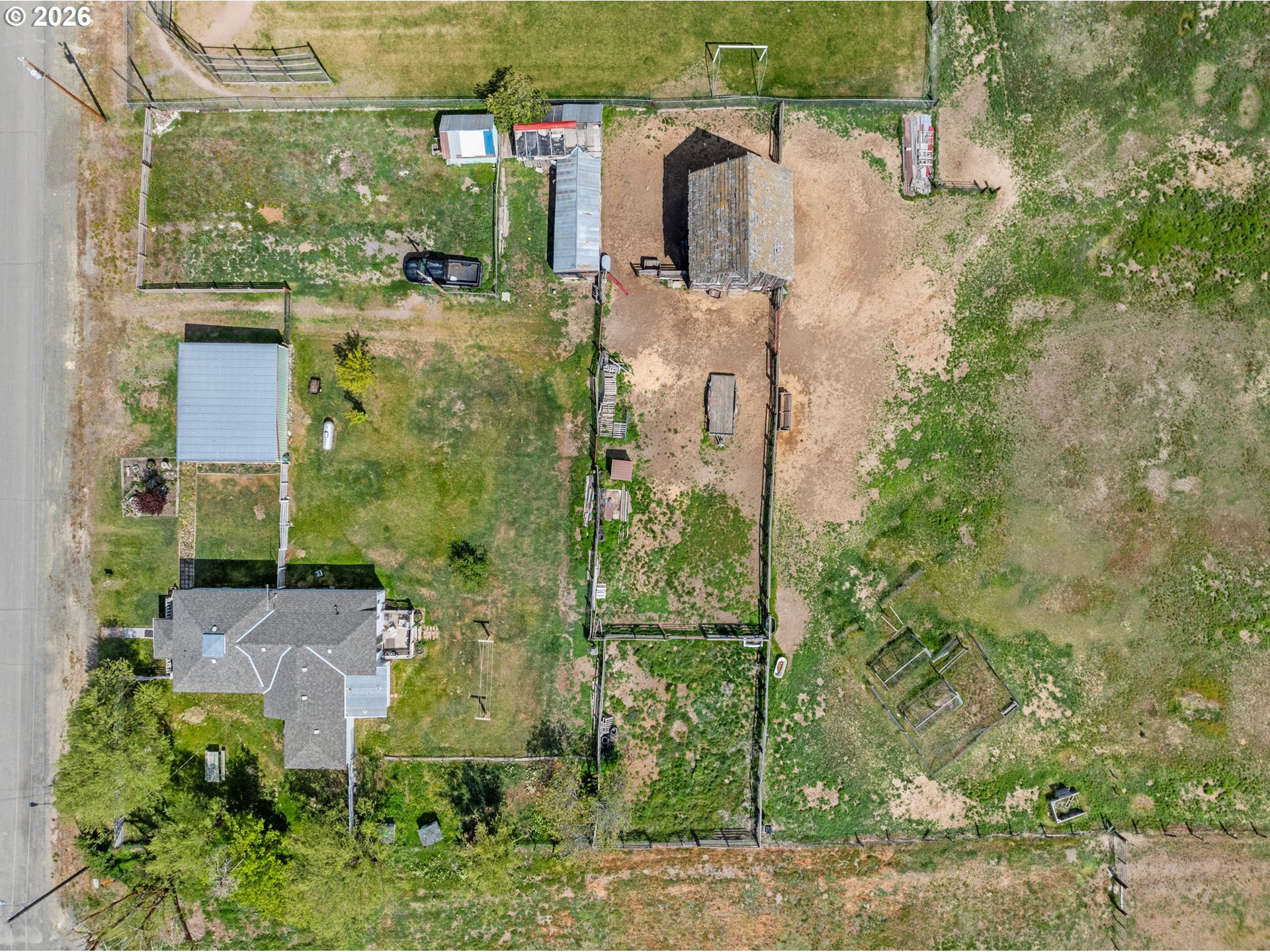 710 School St Property Photo 18