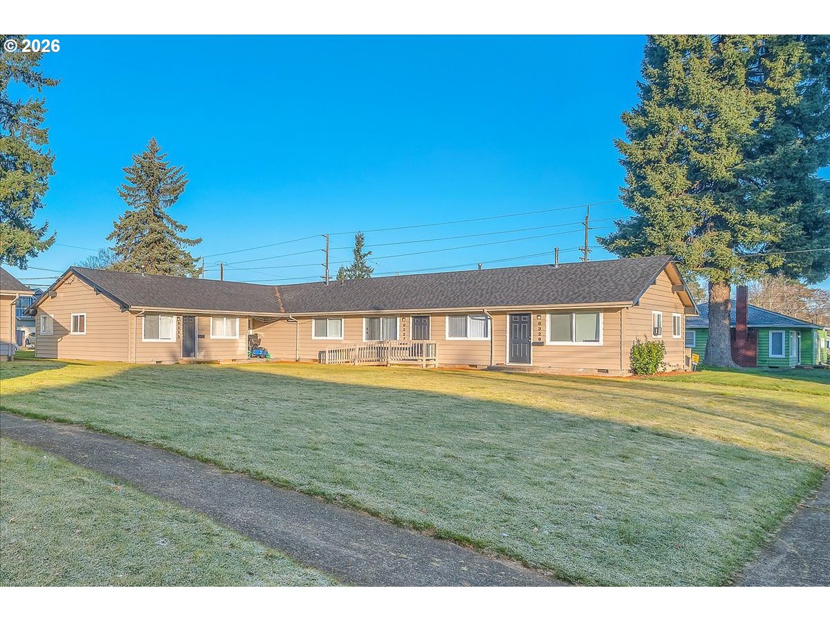 8323 8329 N Dwight Ave Property Photo 1