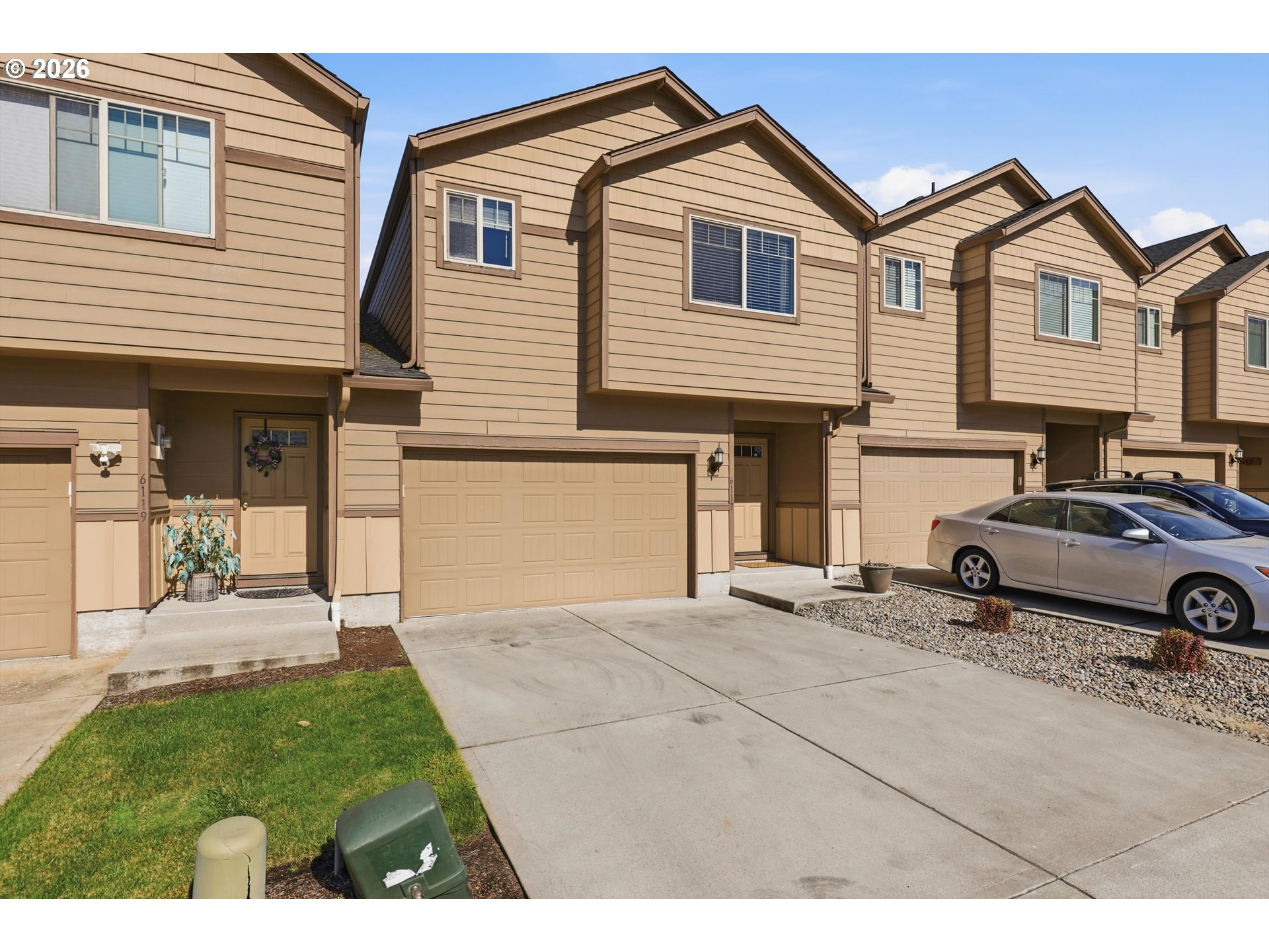6117 Ne 70th Ct Property Photo 1