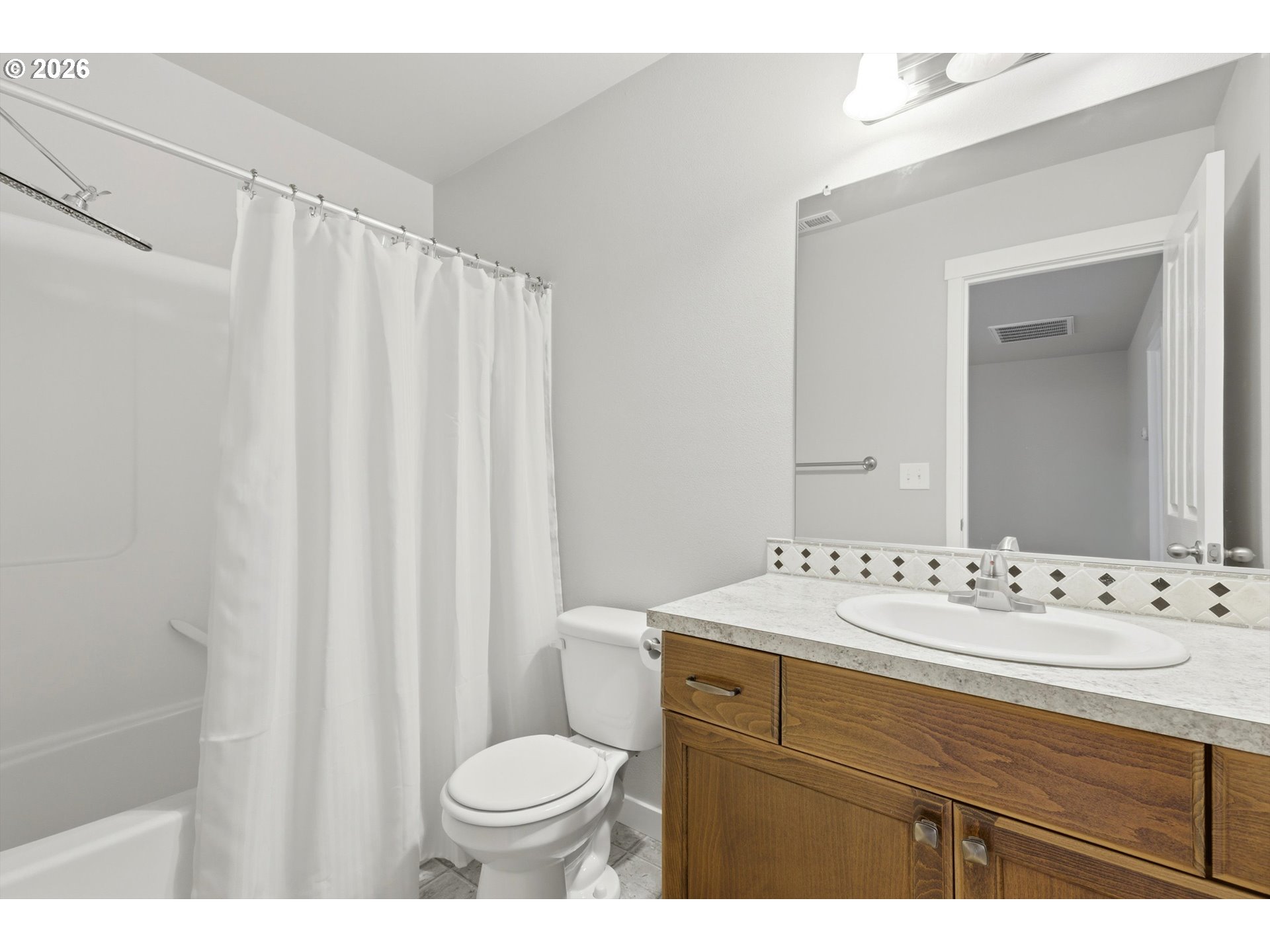 6117 Ne 70th Ct Property Photo 24