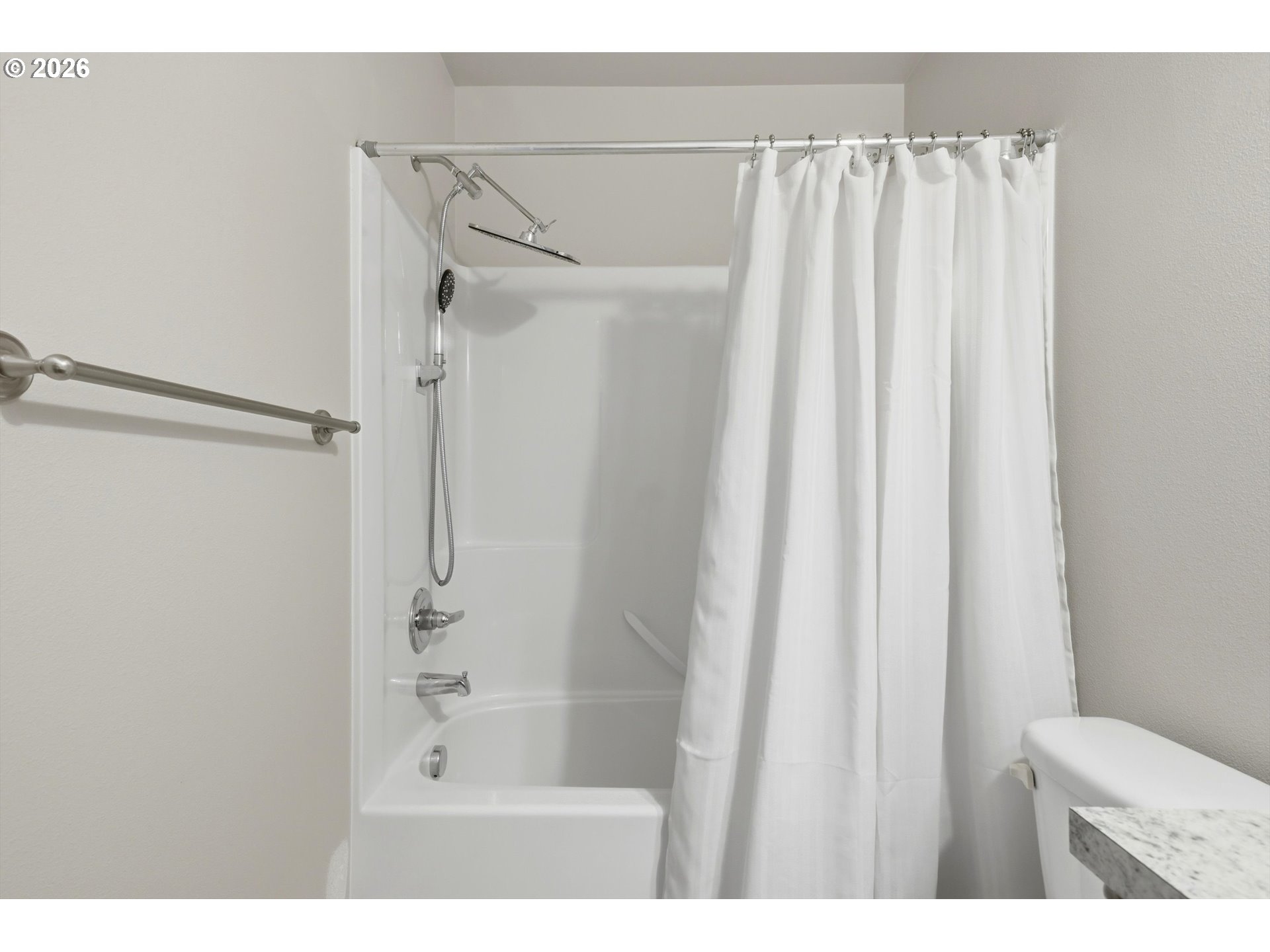 6117 Ne 70th Ct Property Photo 28