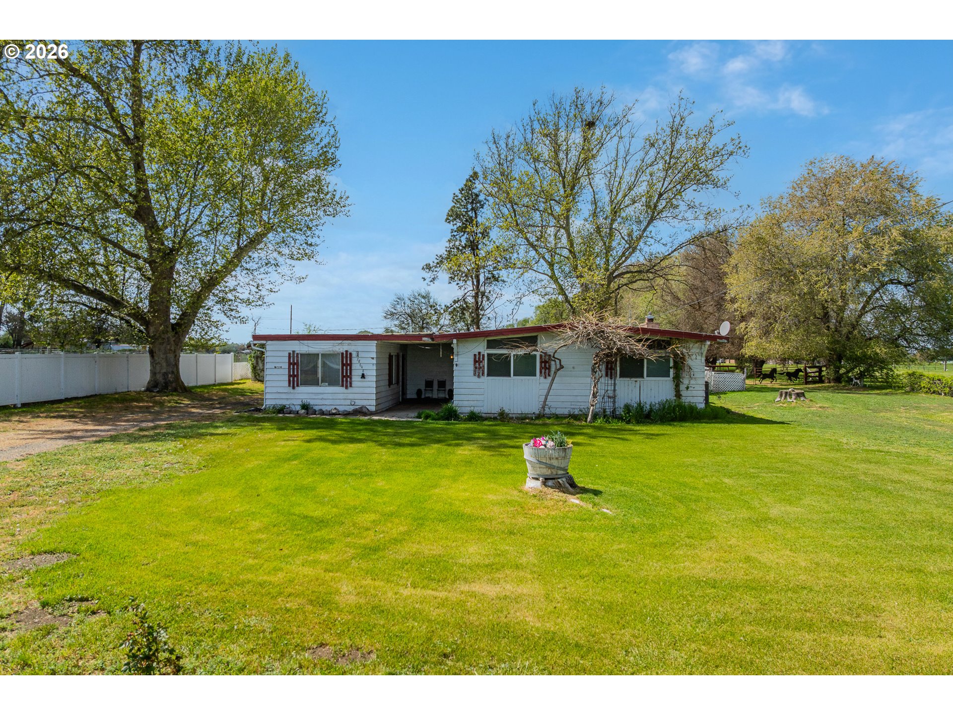 78648 Or-207 Property Photo 41