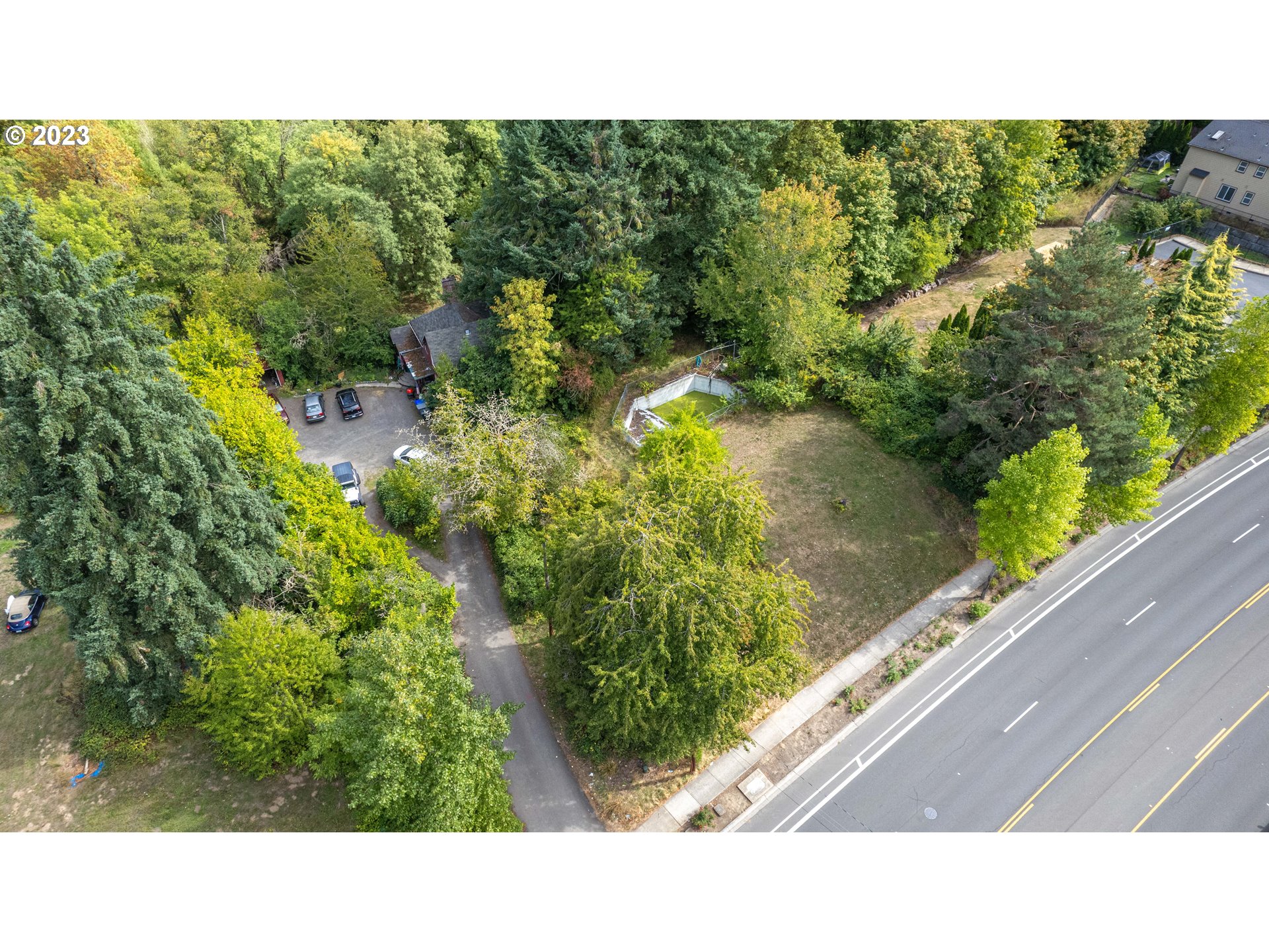6955 E Main St Property Photo 12