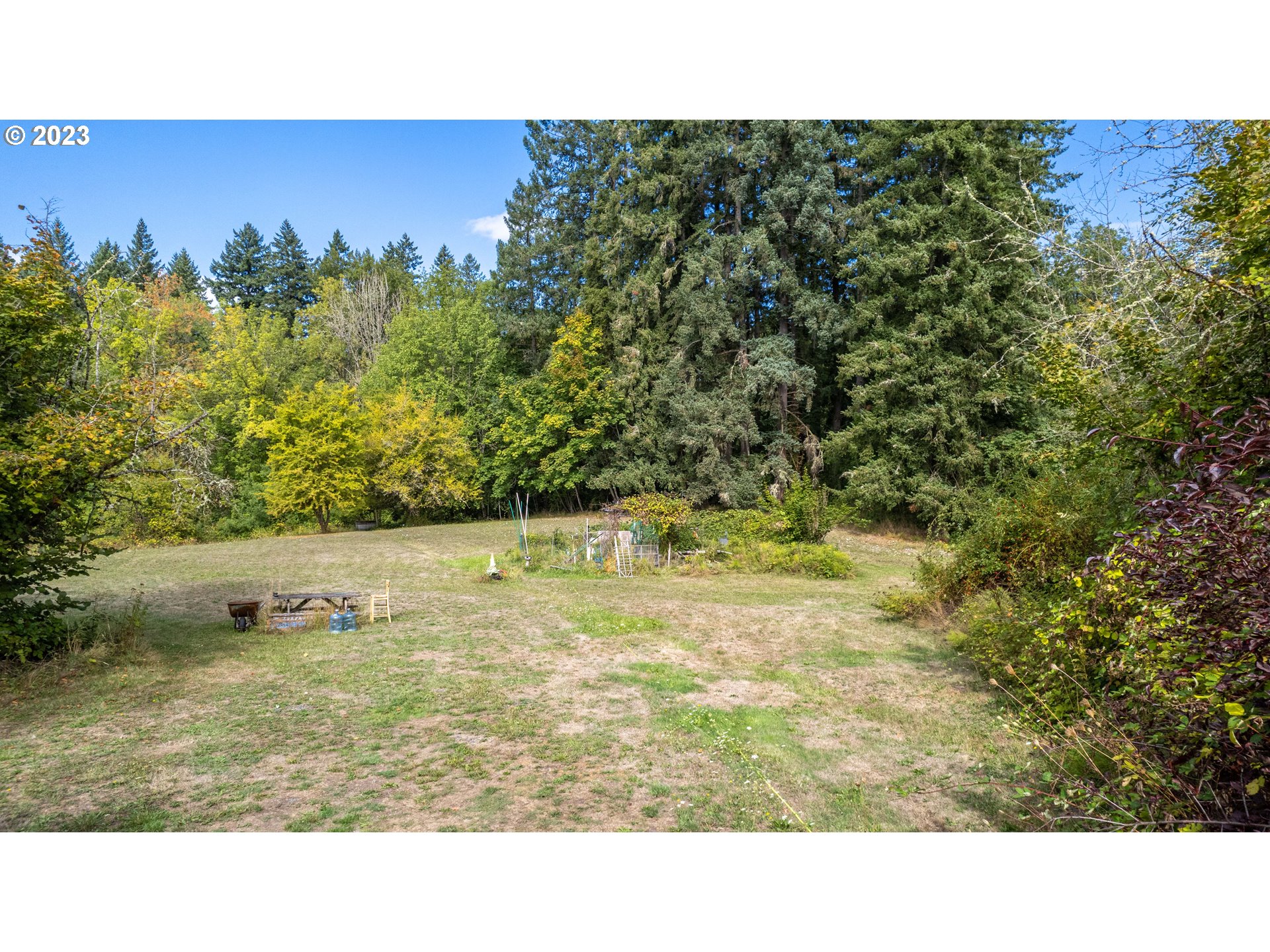 6955 E Main St Property Photo 14