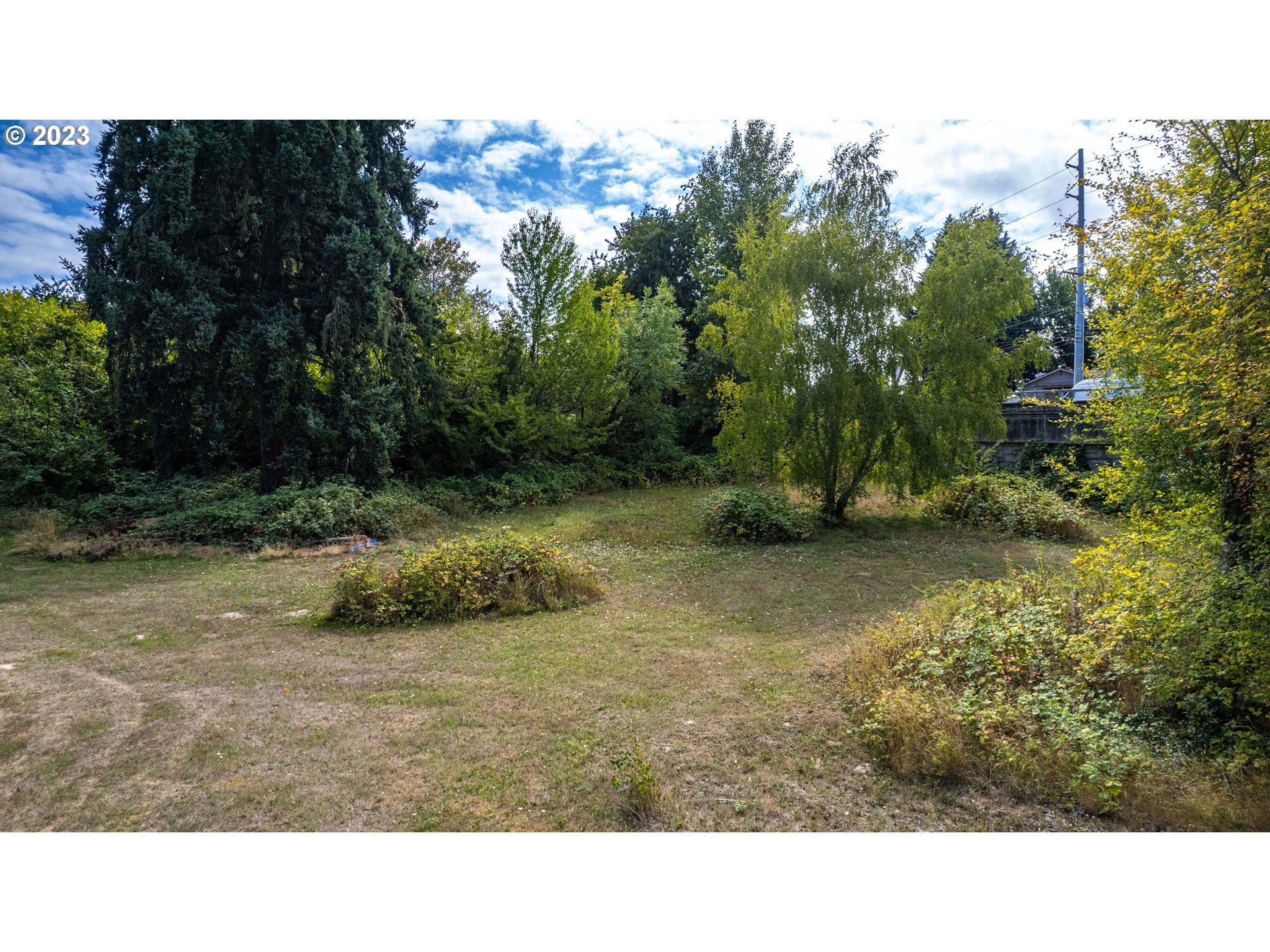 6955 E Main St Property Photo 22