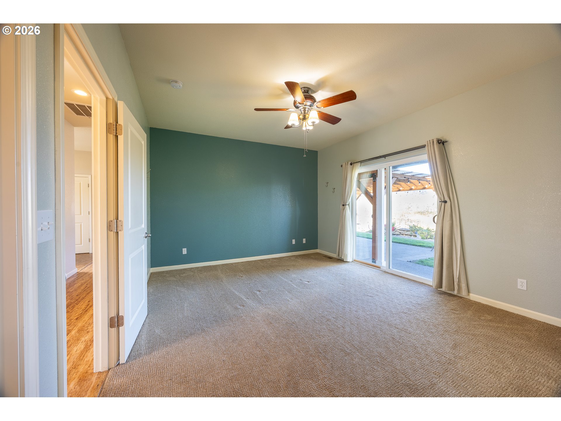 310 Ashwood St Property Photo 11