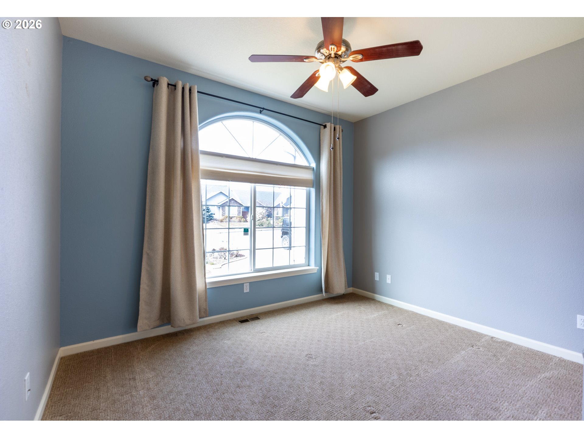 310 Ashwood St Property Photo 16