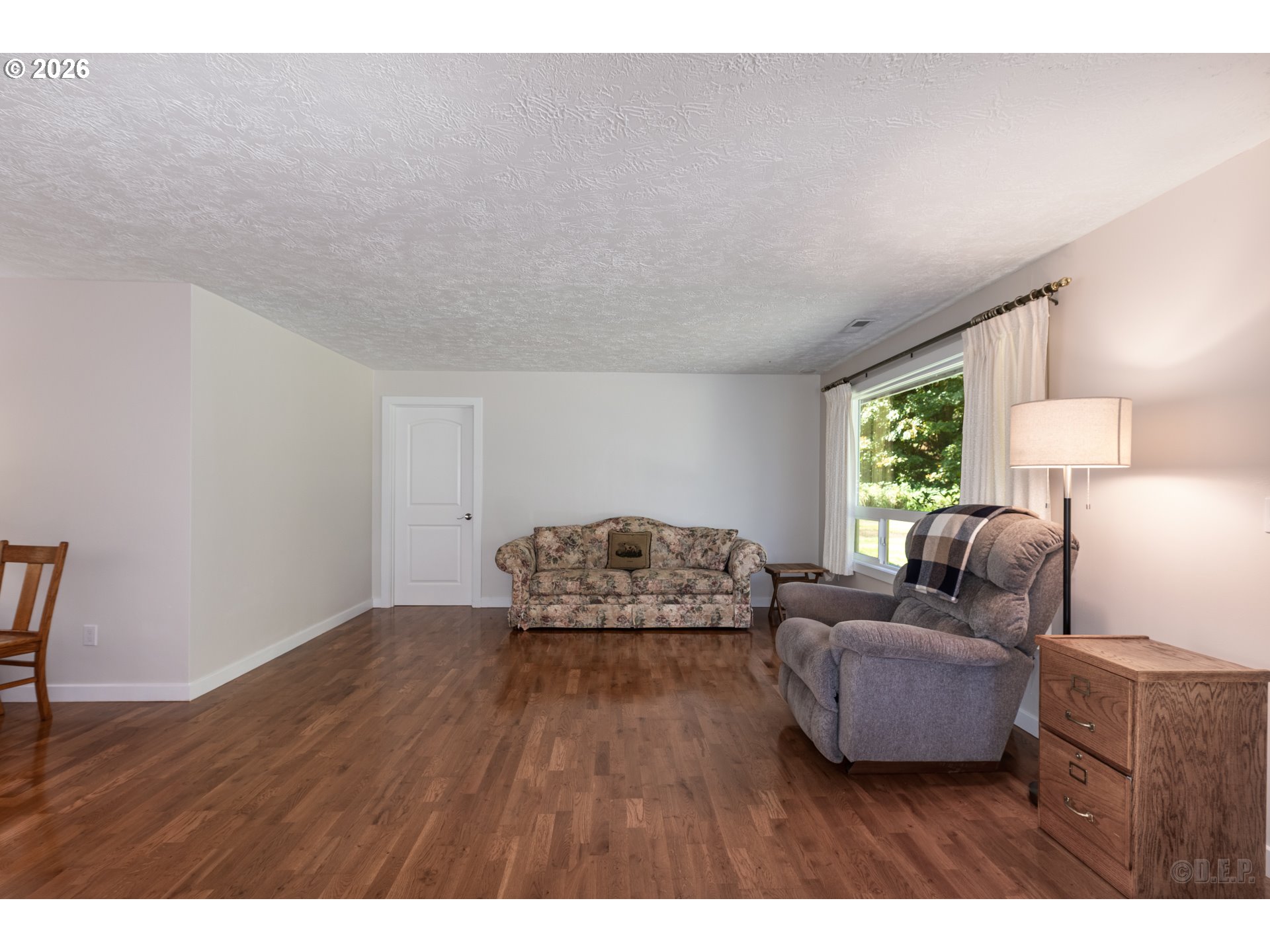 13740 Colvin Rd Property Photo 5