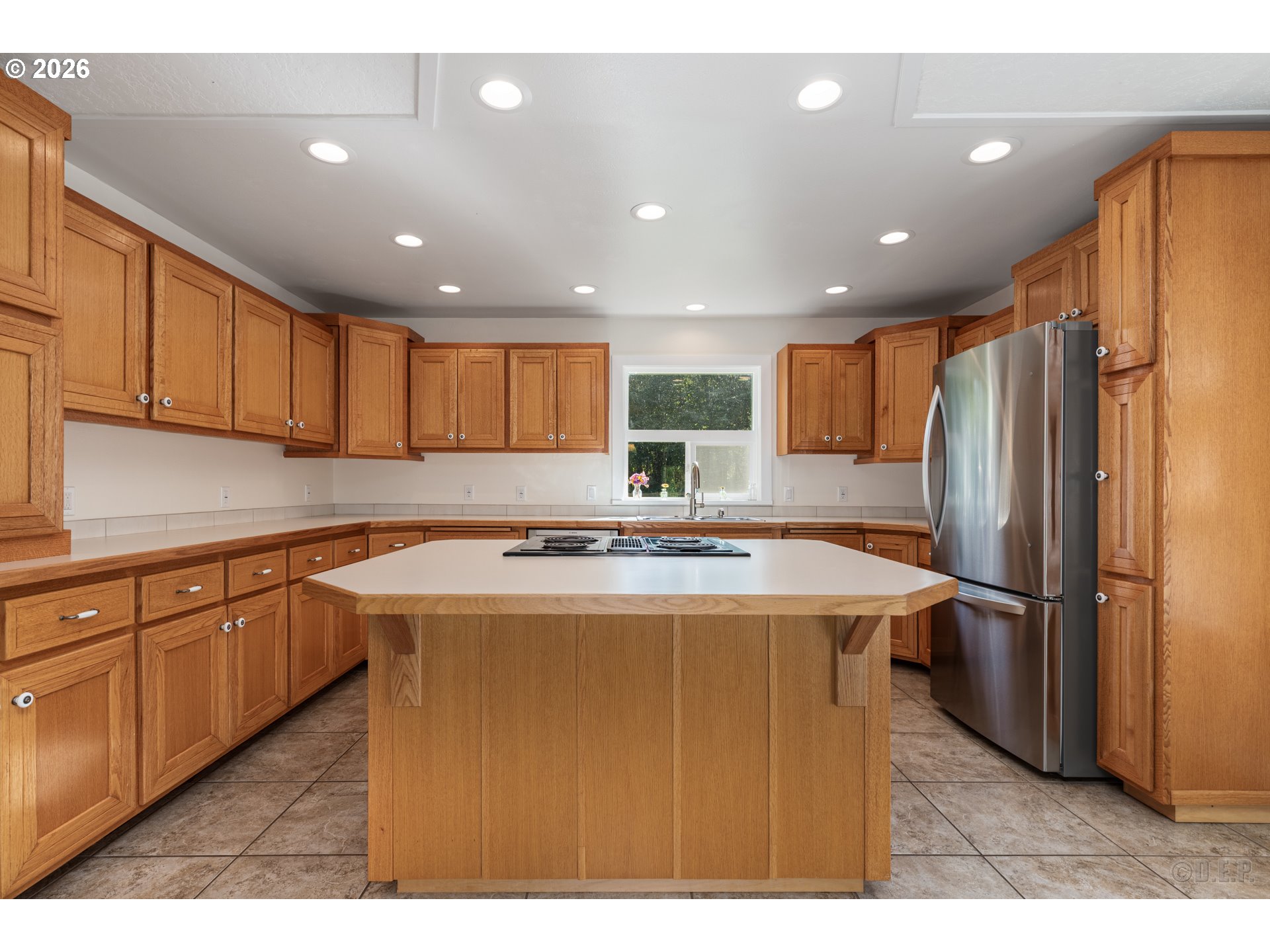 13740 Colvin Rd Property Photo 10