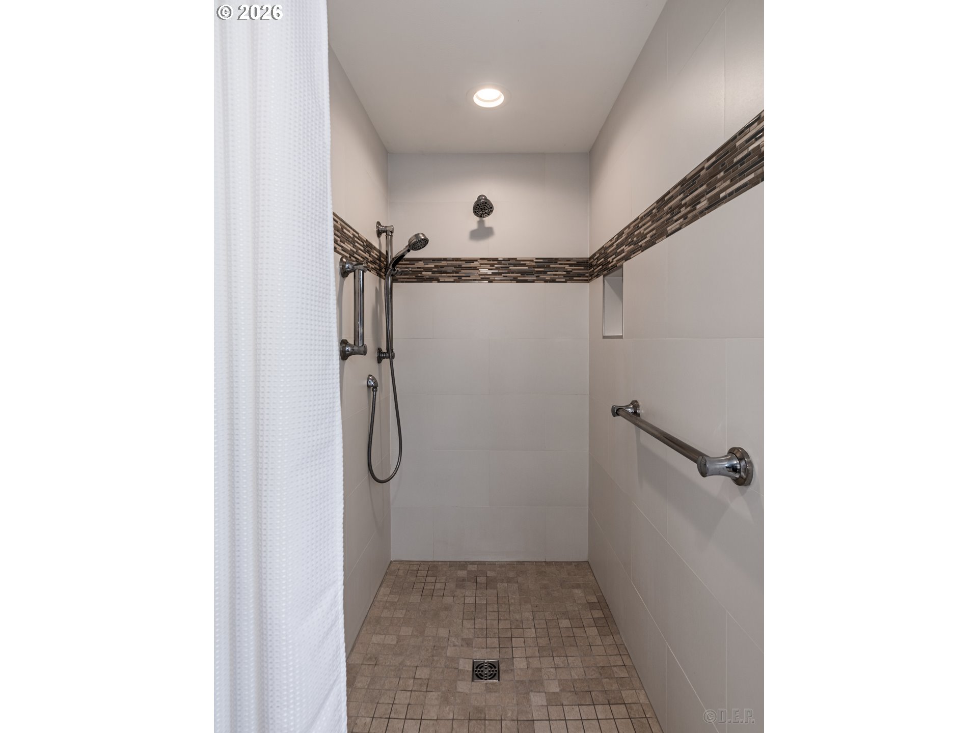 13740 Colvin Rd Property Photo 16