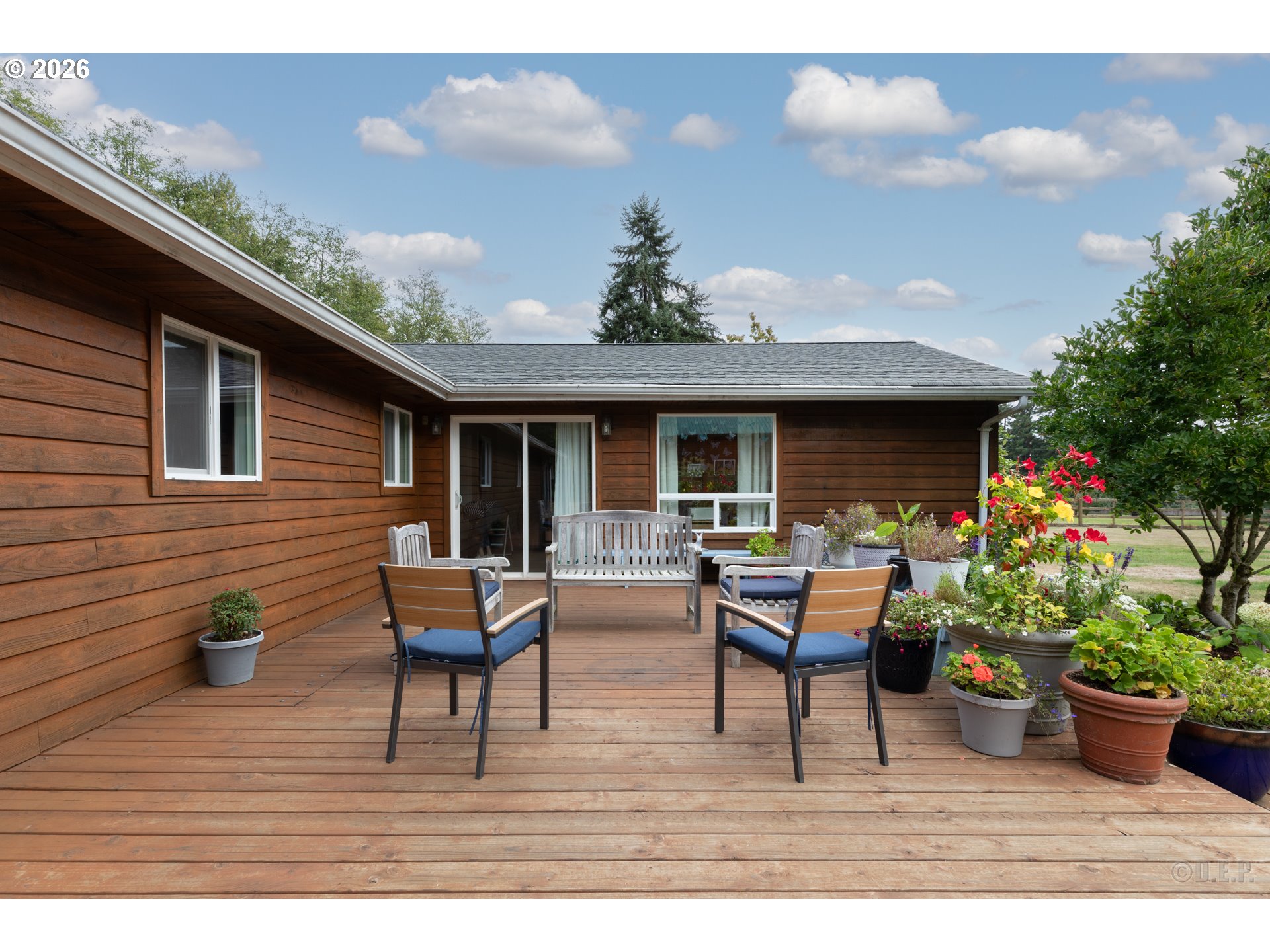13740 Colvin Rd Property Photo 27