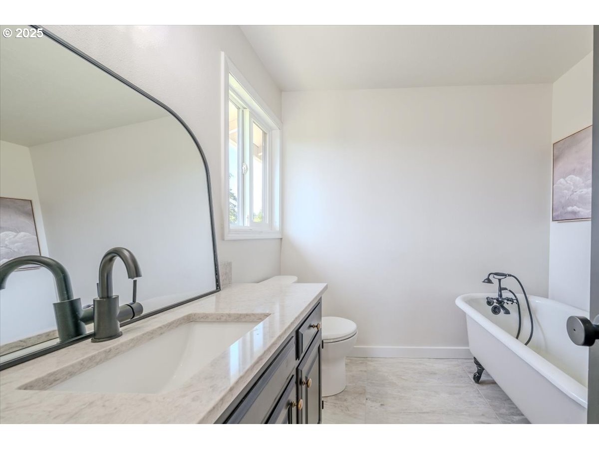 2995 Barnhart Rd Property Photo 29