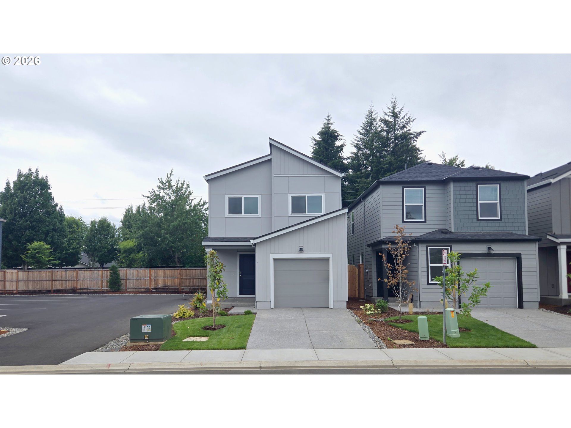 1106 SE 193rd PL Property Photo 1