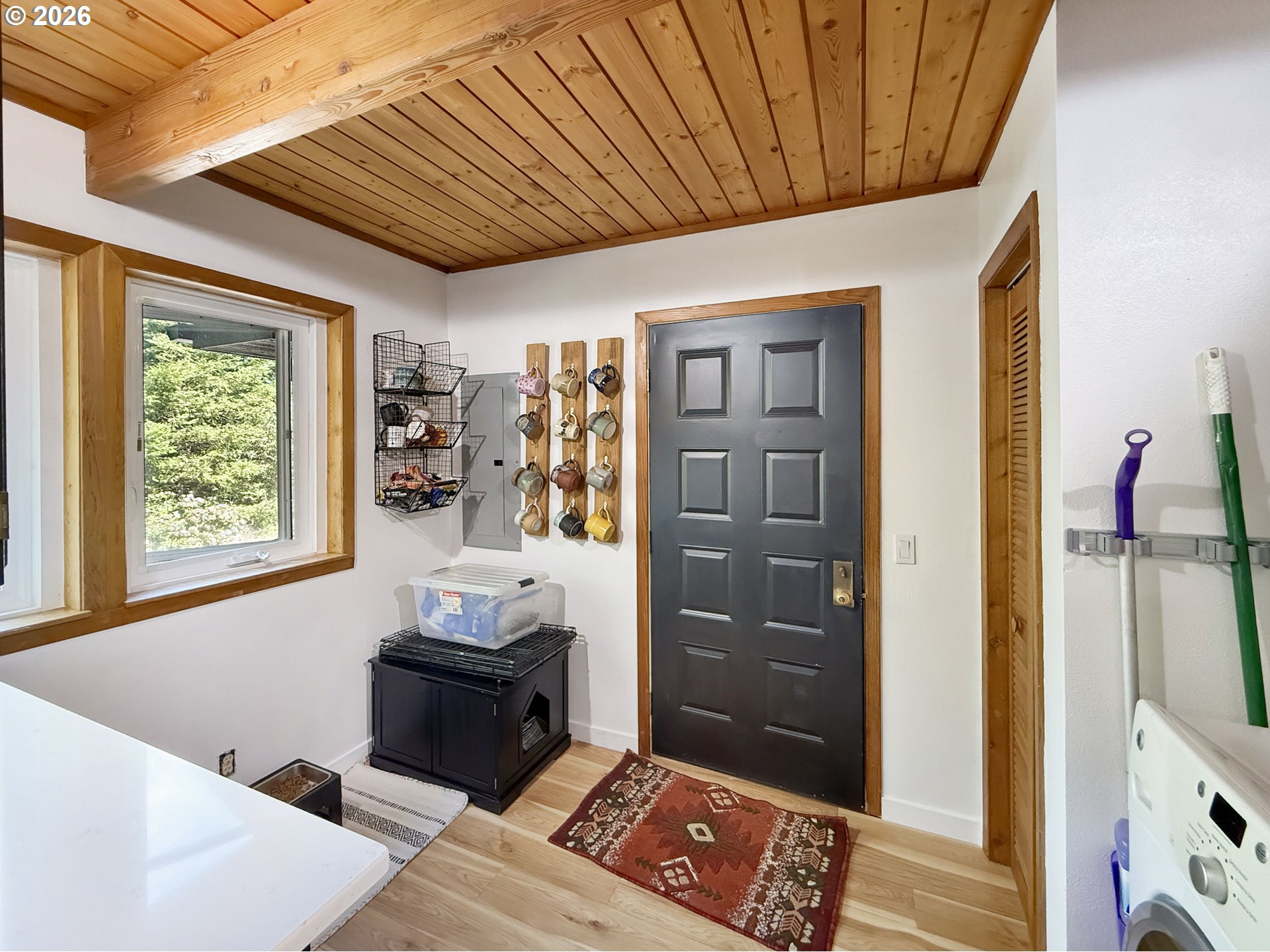 17450 Mountain Dr Property Photo 20