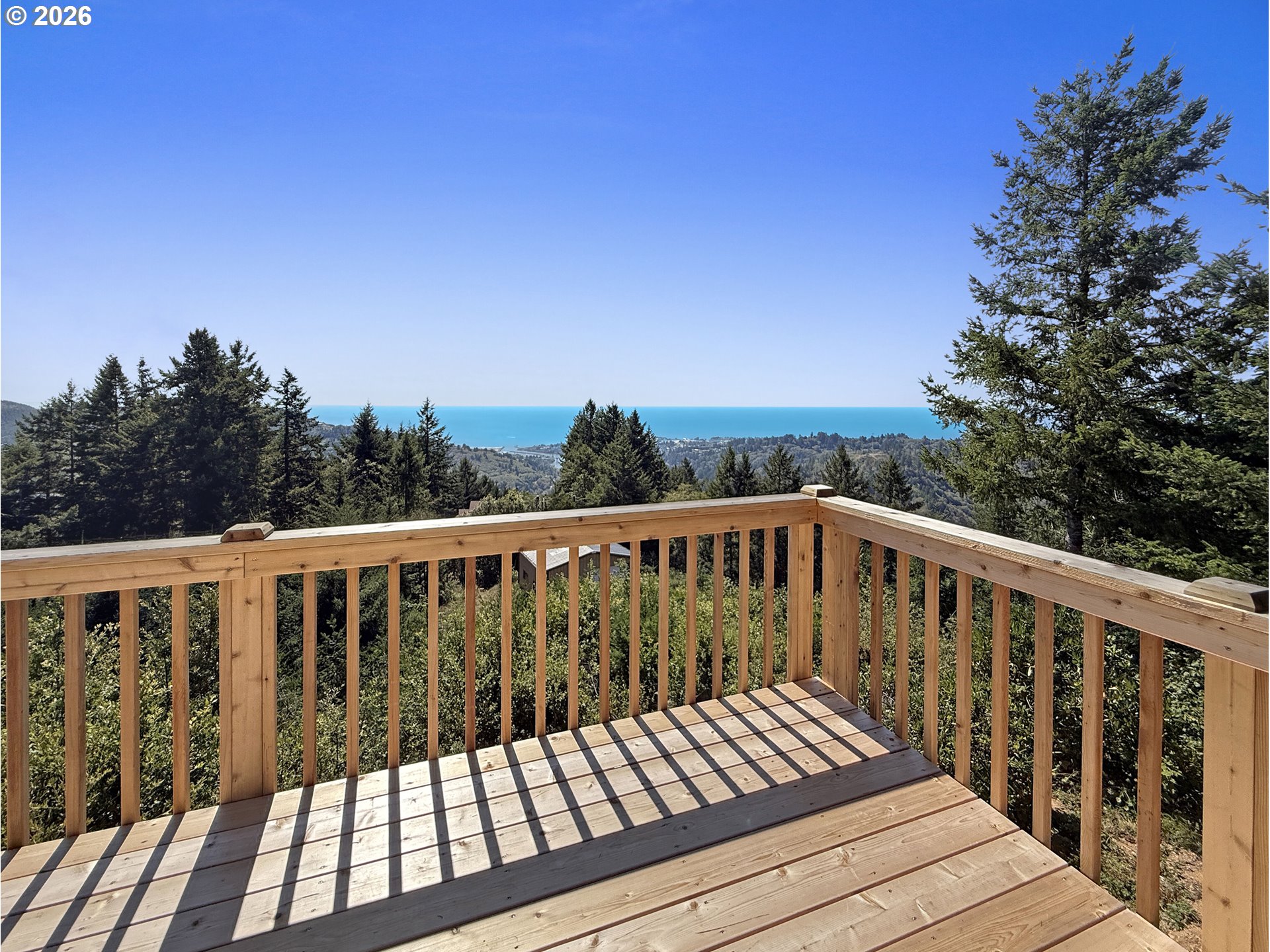 17450 Mountain Dr Property Photo 27