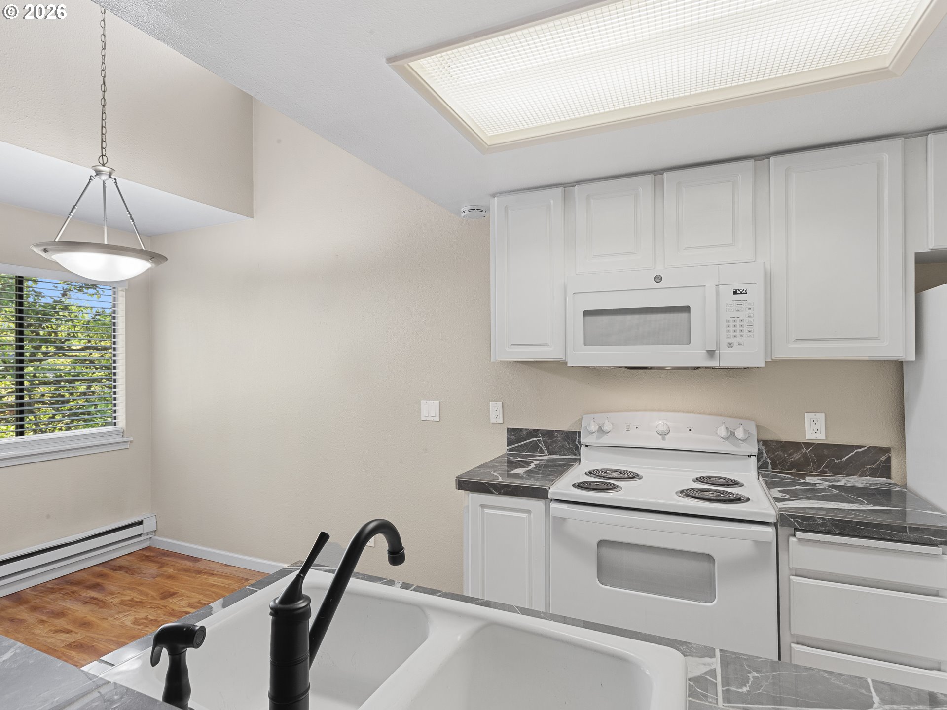9778 Se Talbert St Property Photo 5