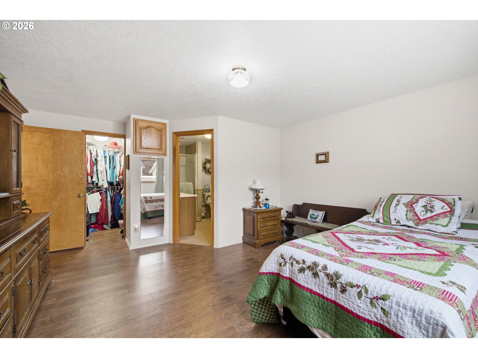 1937 Heather Way Property Photo 15