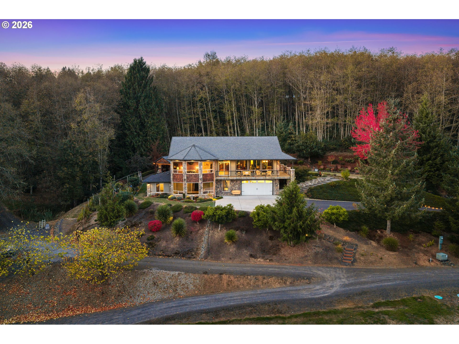 220 Lazy Rd Property Photo 2