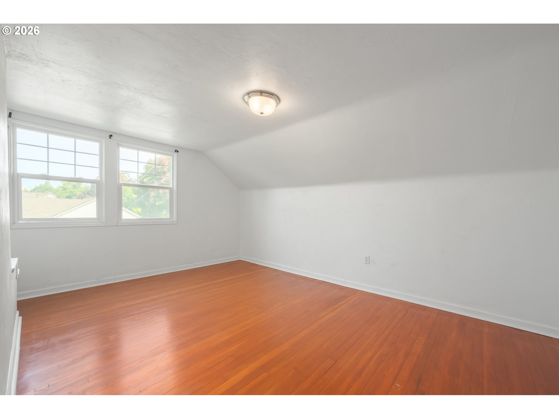 1610 Olive St Property Photo 26