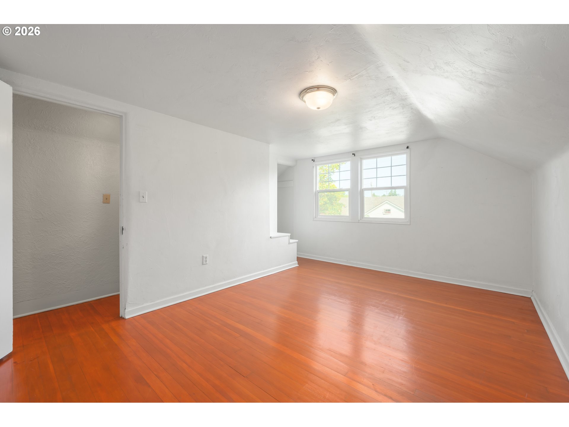 1610 Olive St Property Photo 27