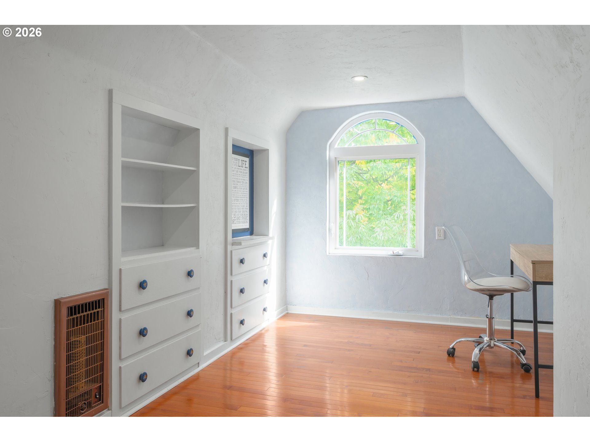1610 Olive St Property Photo 31