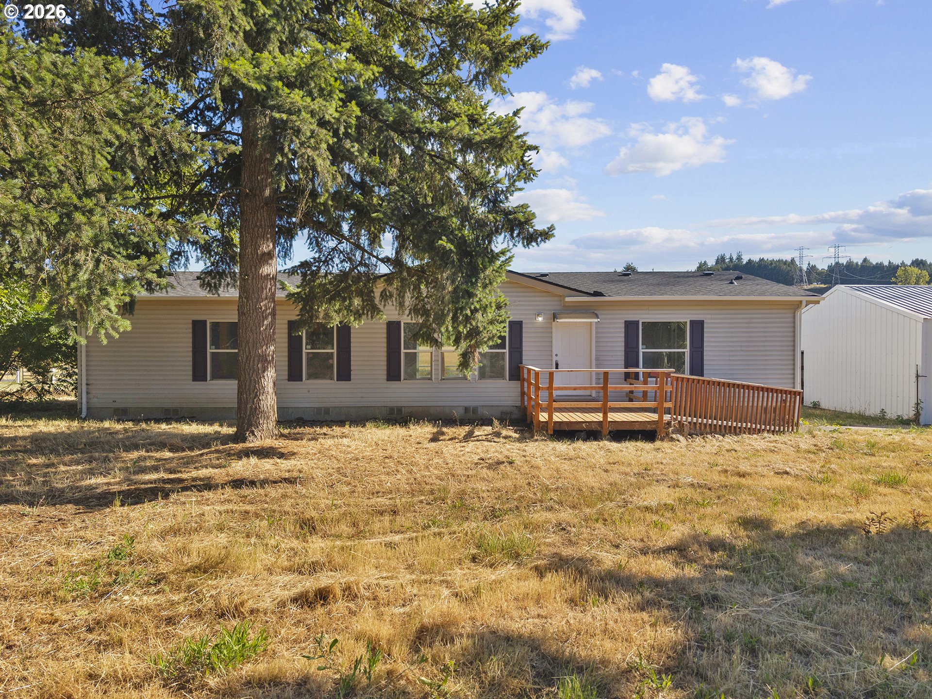 20850 Ne Highway 240 Property Photo 1