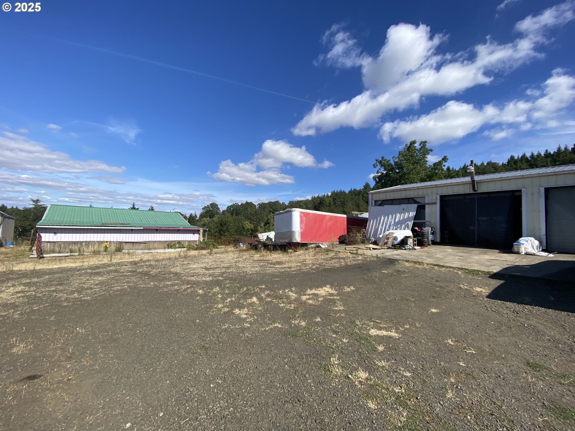 7555 Sawtell Rd Property Photo 13