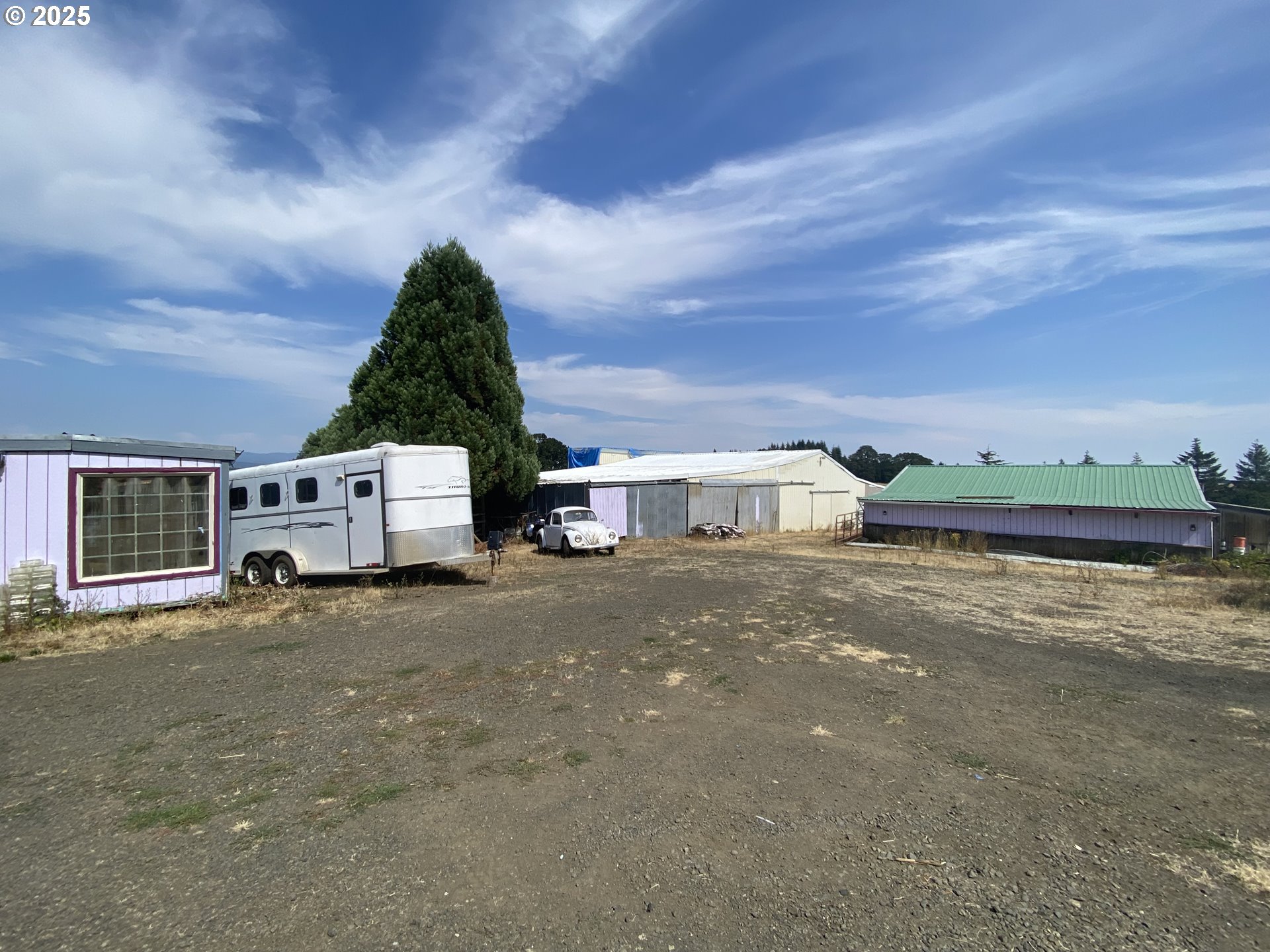7555 Sawtell Rd Property Photo 16