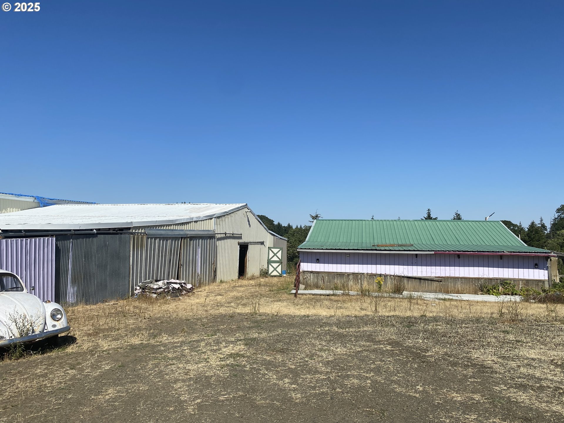 7555 Sawtell Rd Property Photo 18